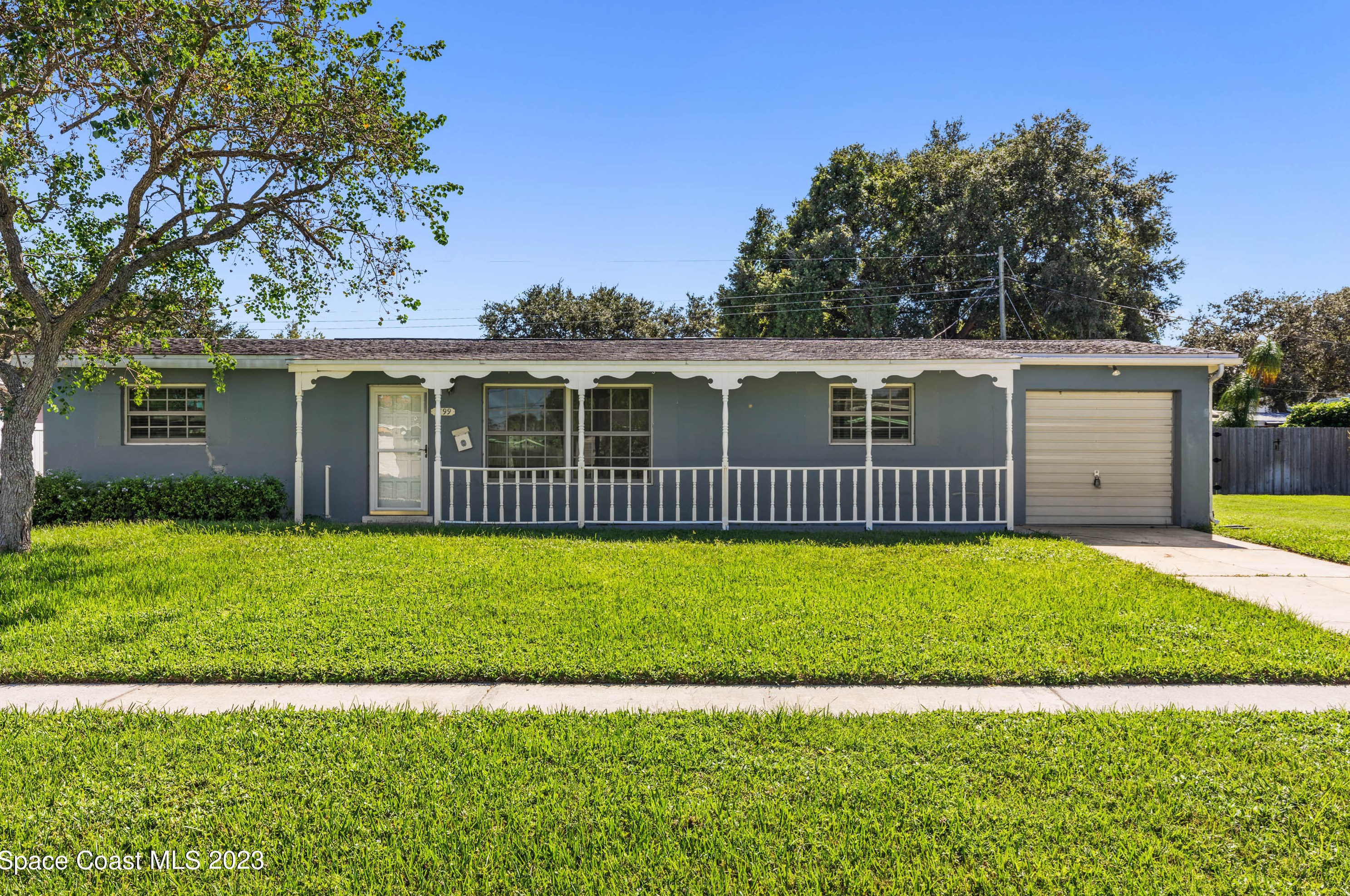 1799 Hudson Cir, Melbourne, FL 32935-4941