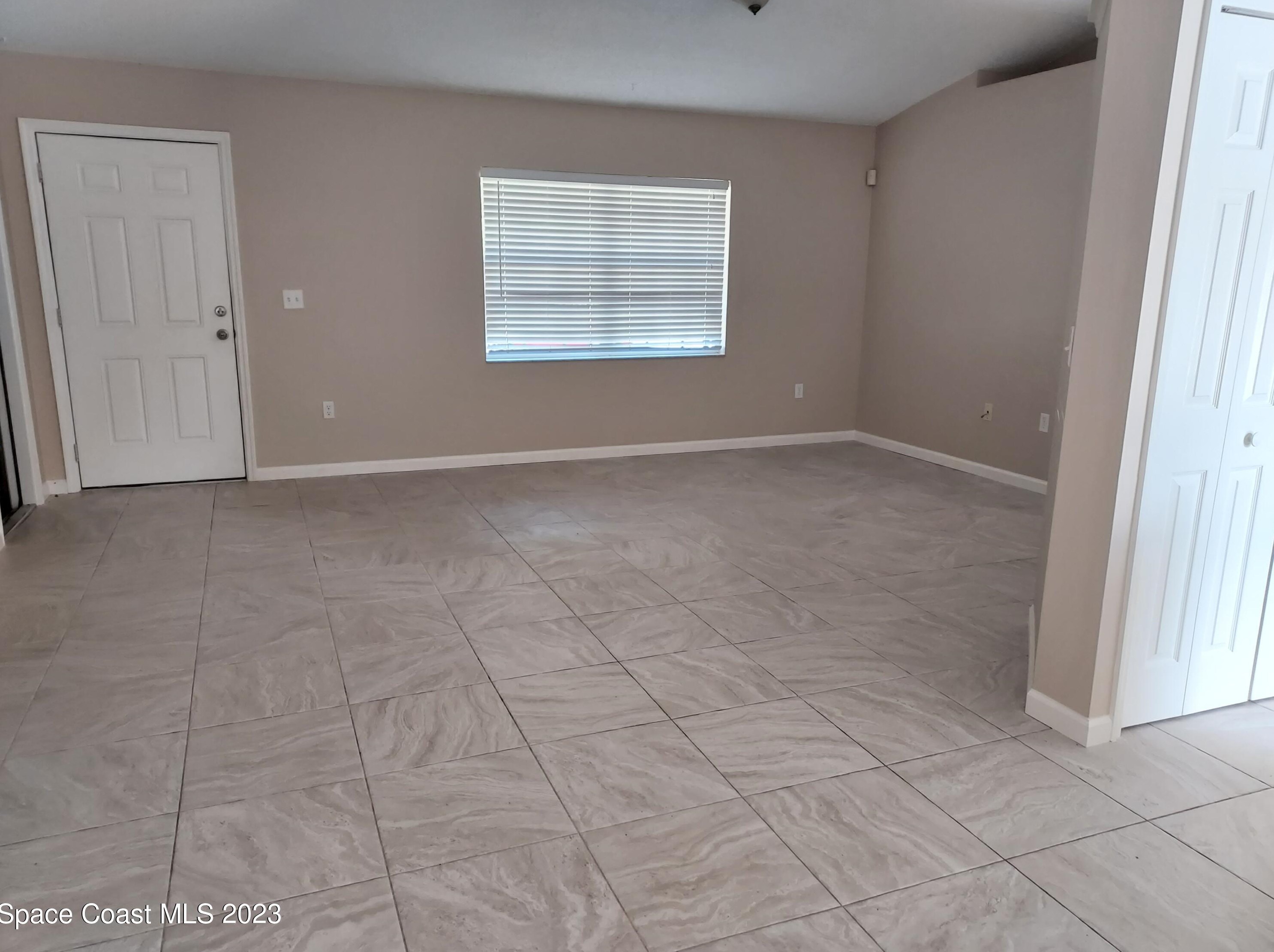 1686 Holbrook Rd Nw, Melbourne, FL 32907