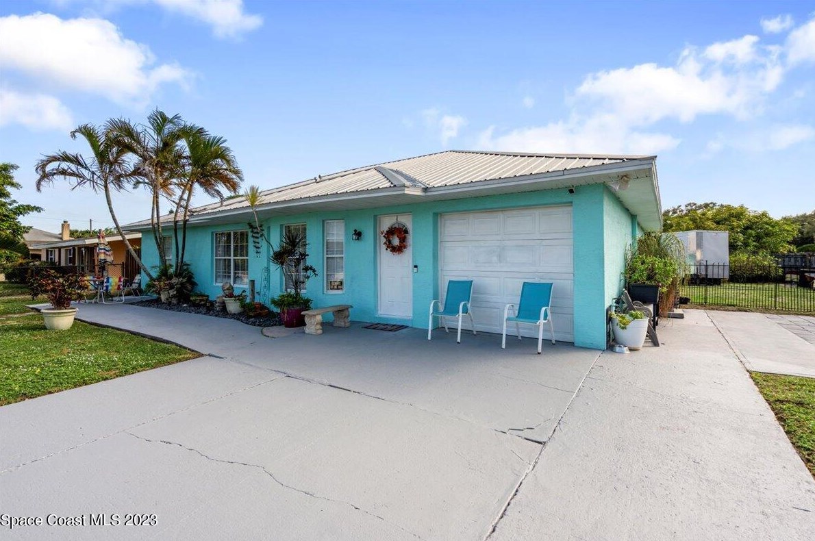 801 Cedar Dr, Melbourne, FL 32901-7910