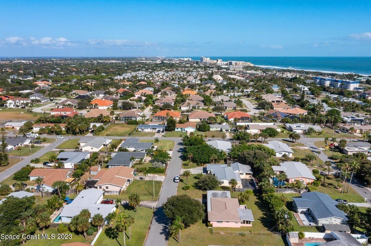 2320 Reef Ave, Melbourne FL  32903-2521 exterior