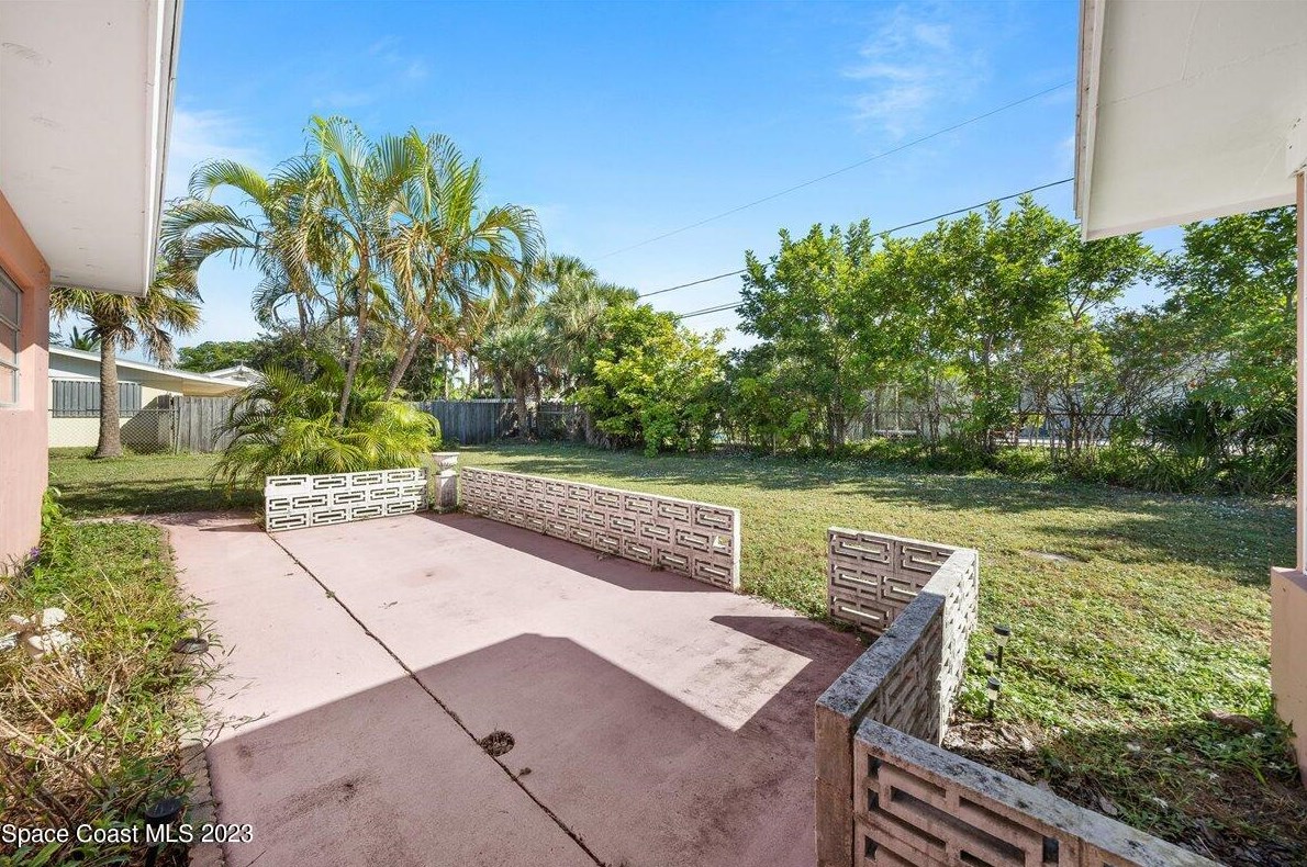 2320 Reef Ave, Melbourne FL  32903-2521 exterior