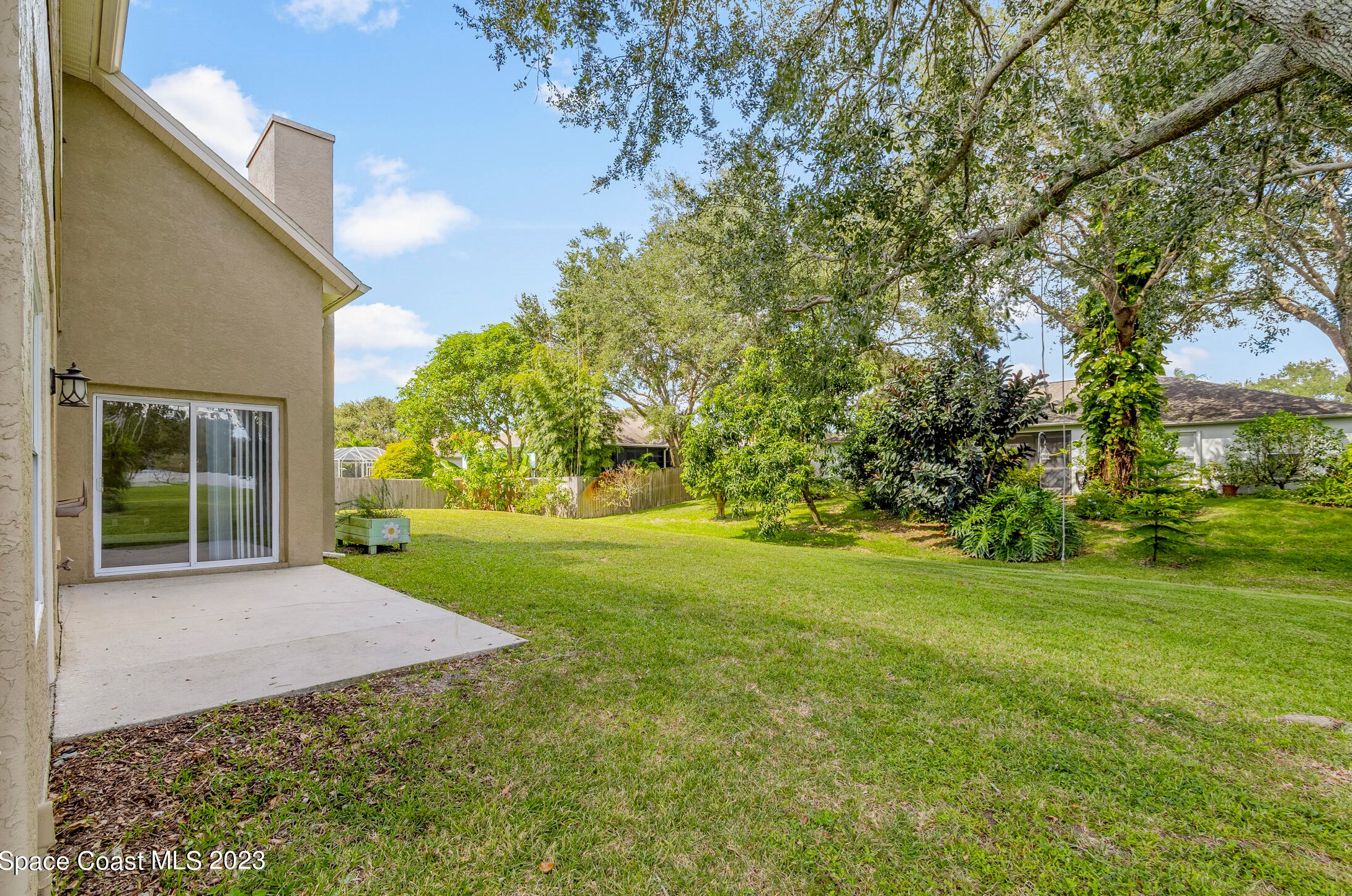 370 Oak Lake Pl, Merritt Island FL  32953-8226 exterior