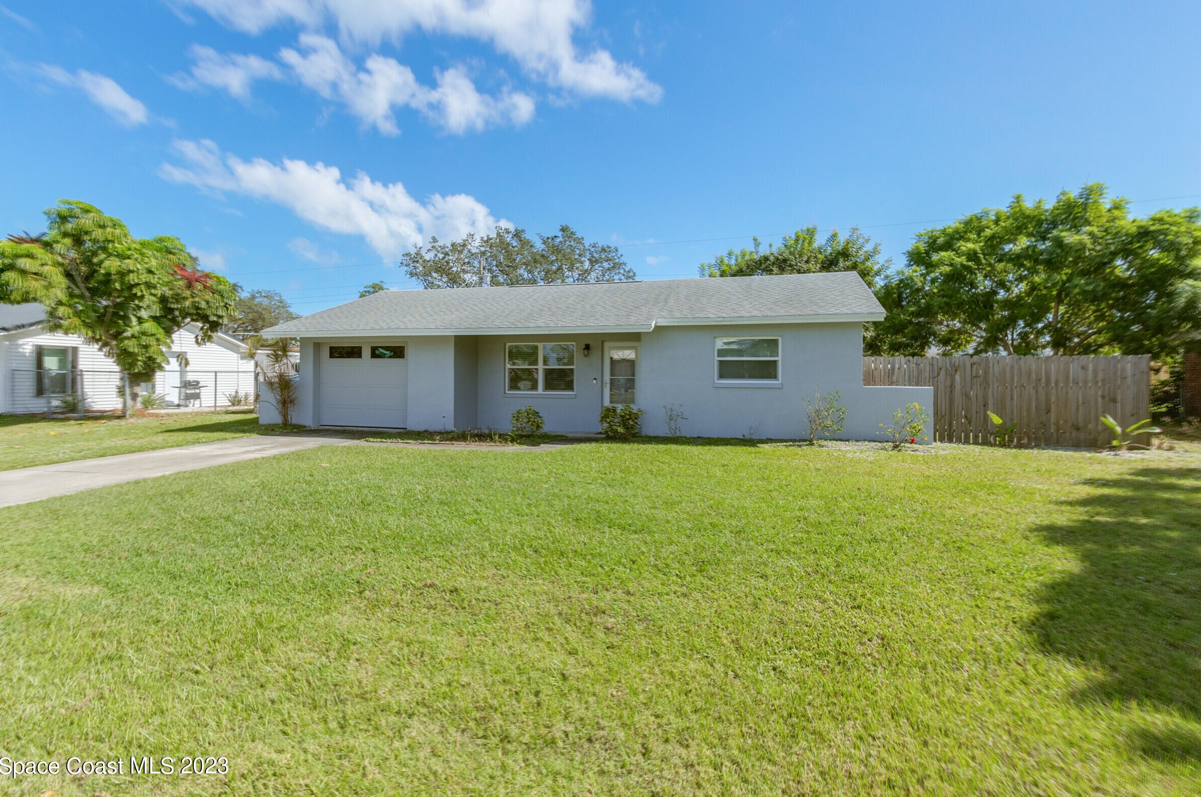 1973 Mosswood Dr, Melbourne, FL 32935-6037