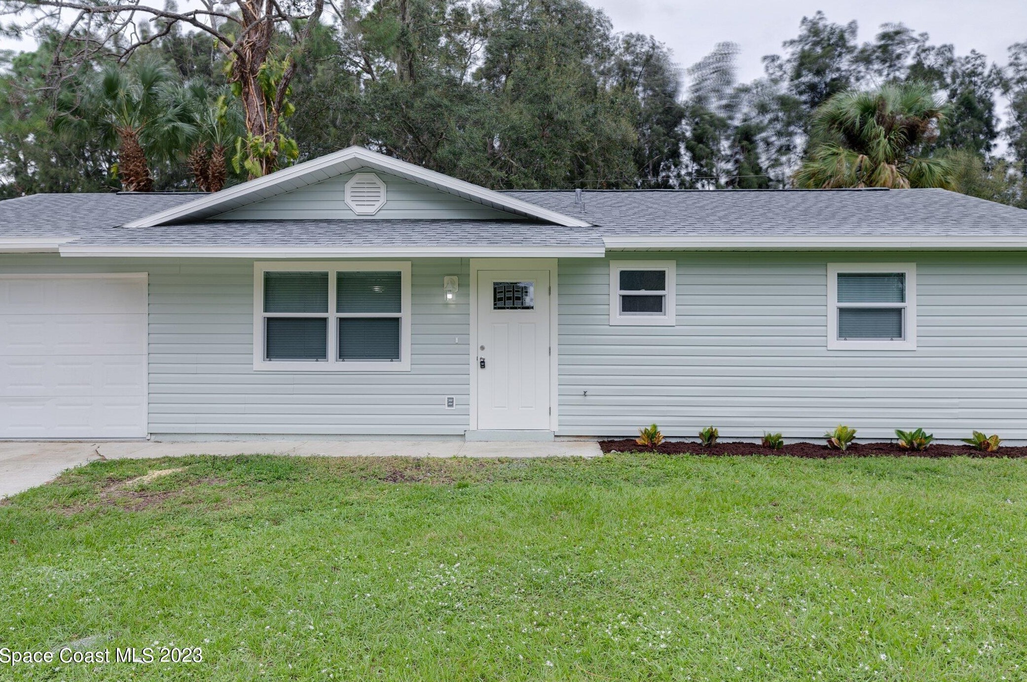 381 Wellwood St Sw, Melbourne, FL 32908