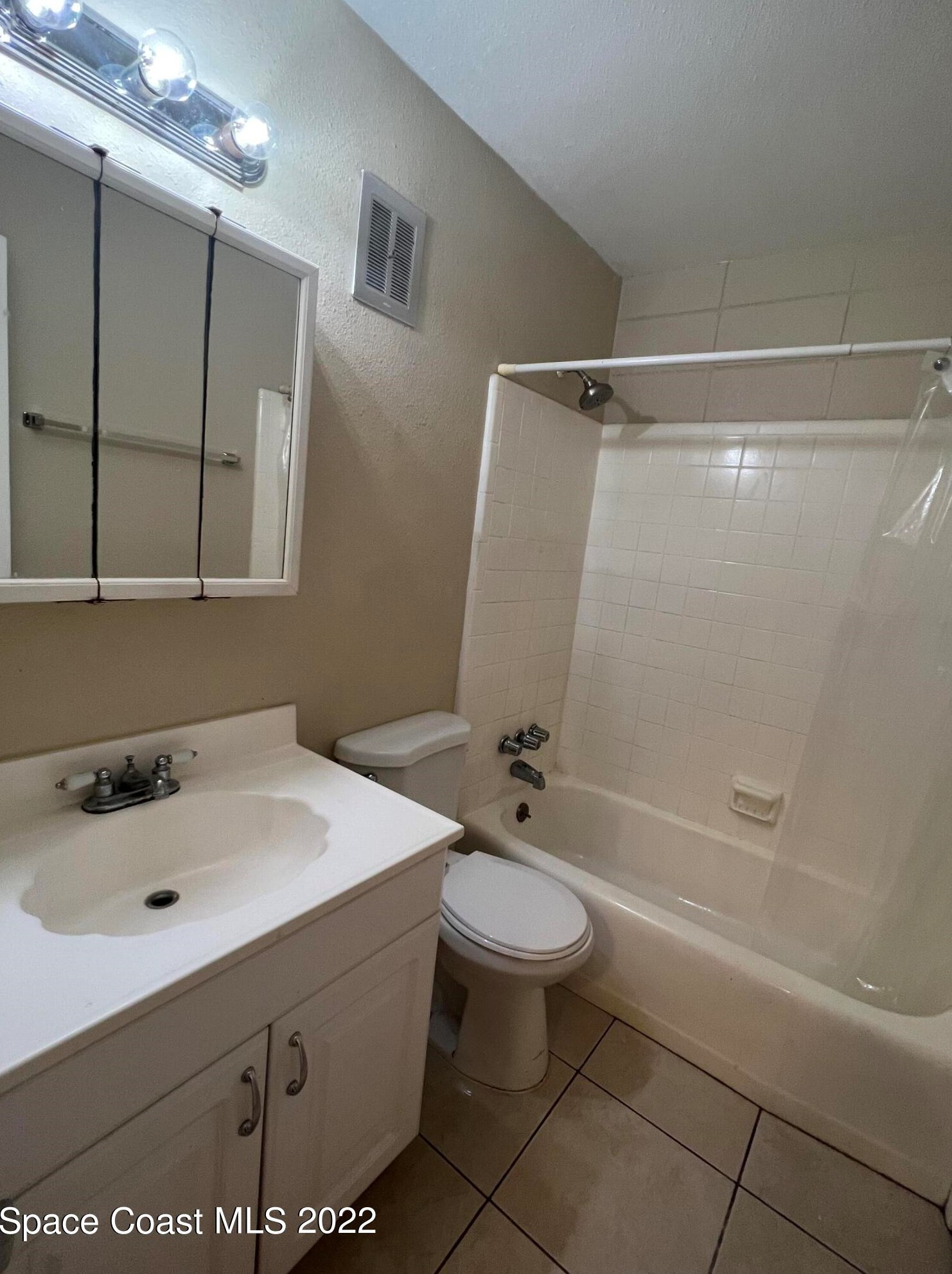 55 Needle Blvd #84, Merritt Island, FL 32953