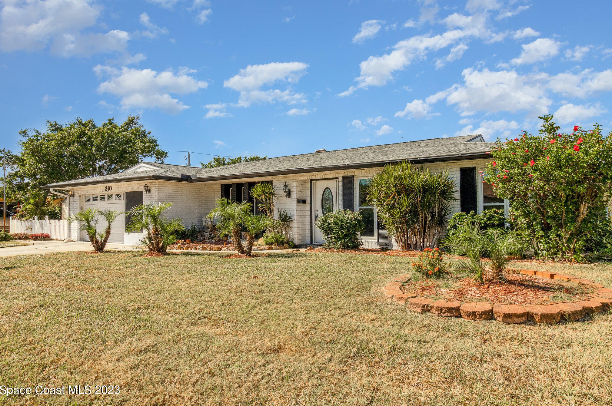 210 Bonnie Ct, Melbourne, FL 32937-3003