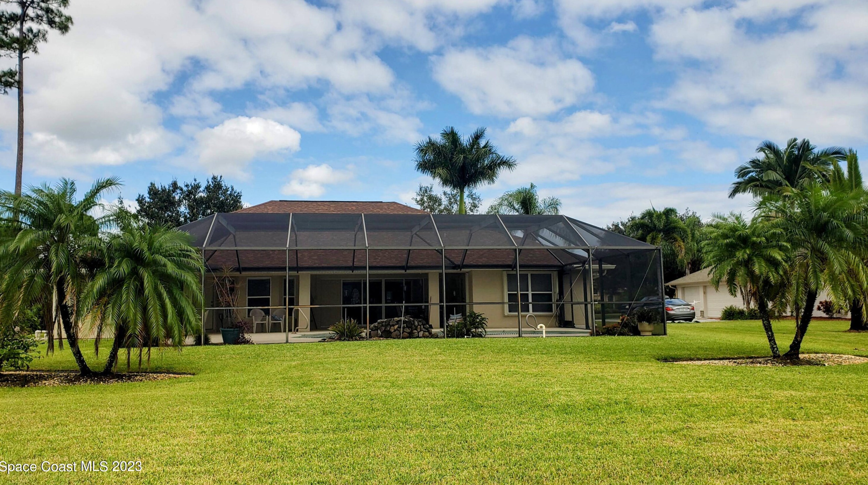 1832 Winding Rdg Cir, Melbourne FL  32909-2316 exterior