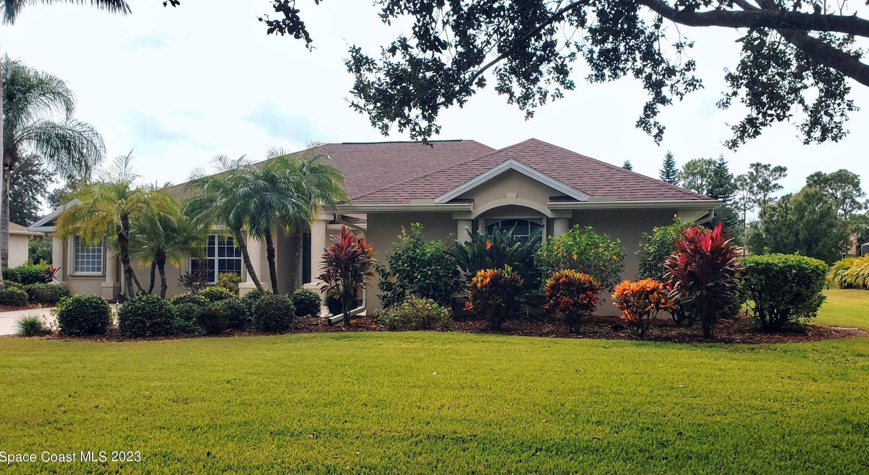 1832 Winding Ridge Cir, Melbourne, FL 32909-2314