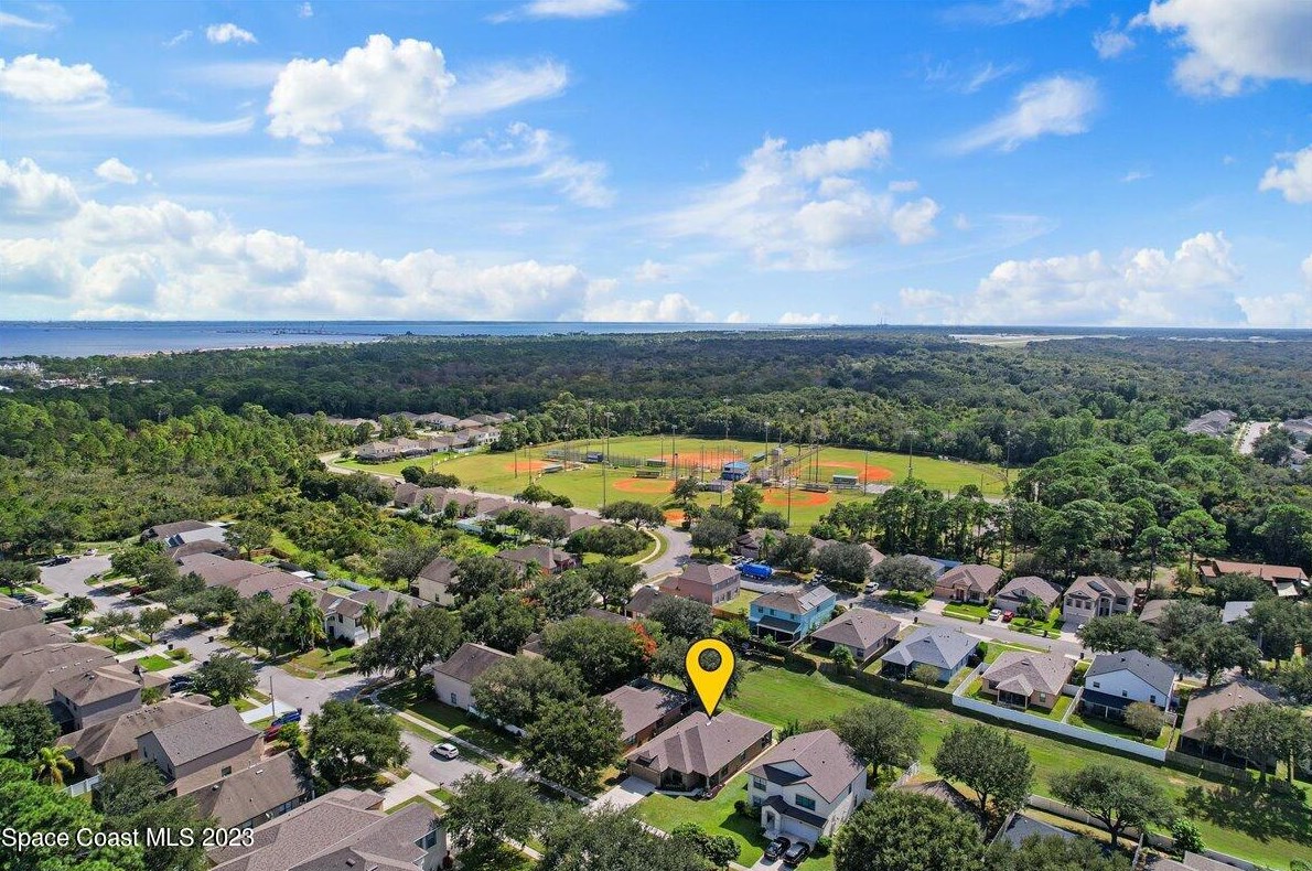 551 Loxley Ct, Titusville, FL 32780