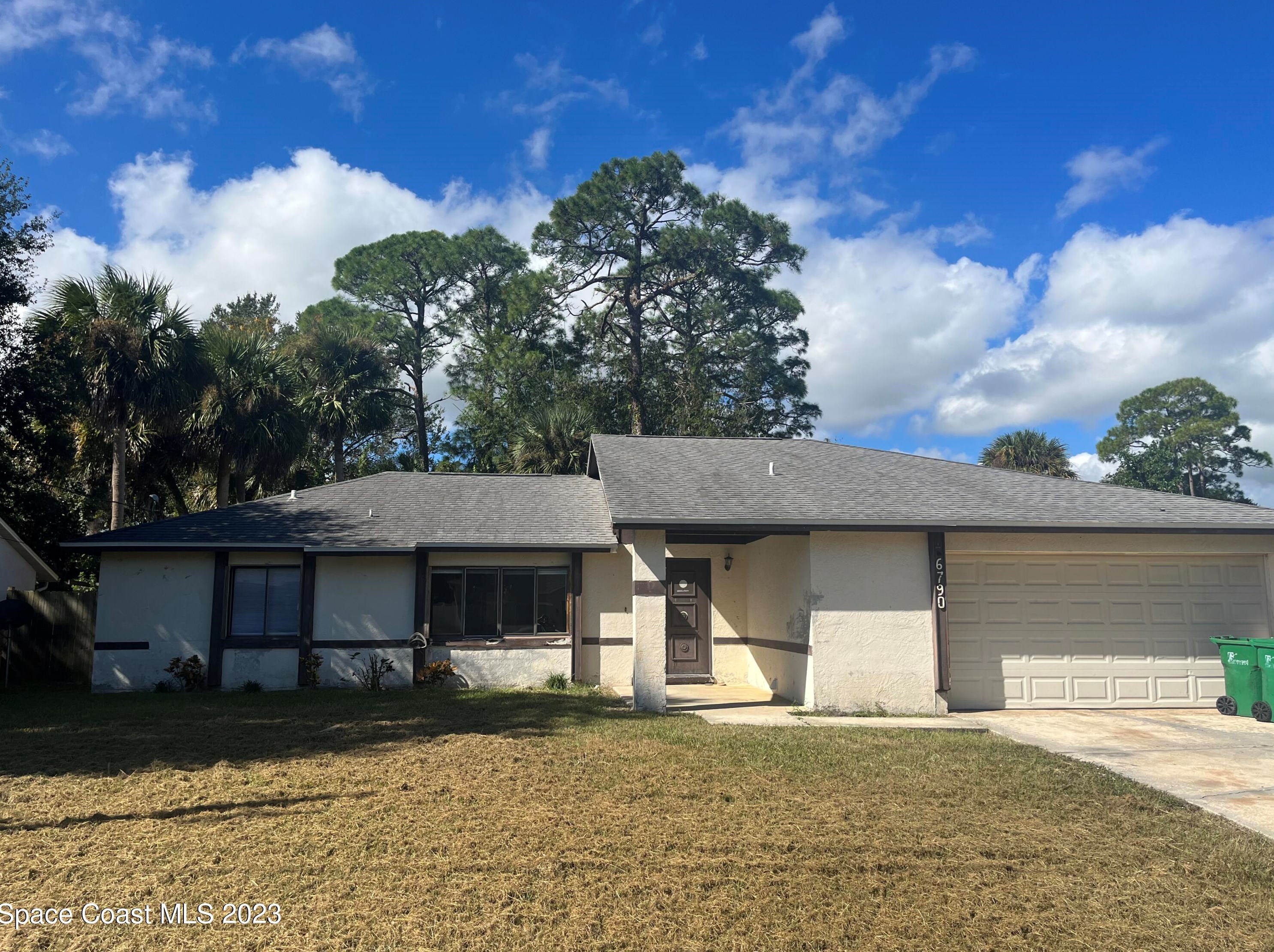 6790 Spring St, Cocoa, FL 32927