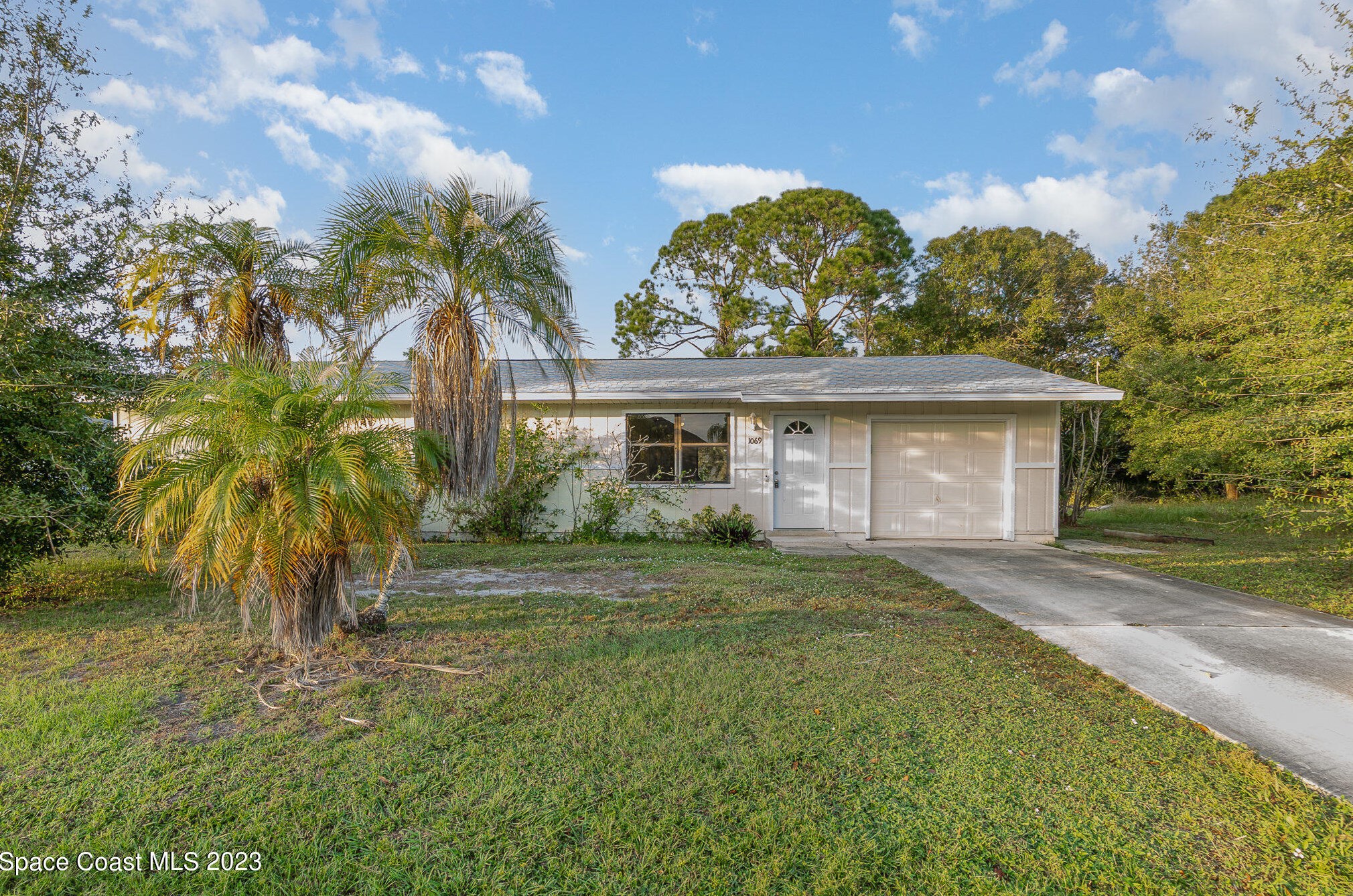 1069 Sally St Se, Melbourne, FL 32909