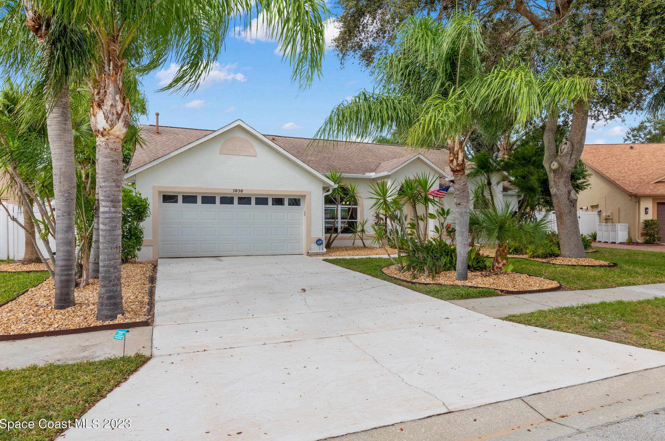 1030 Pelican Ln, Melbourne, FL 32955-6406