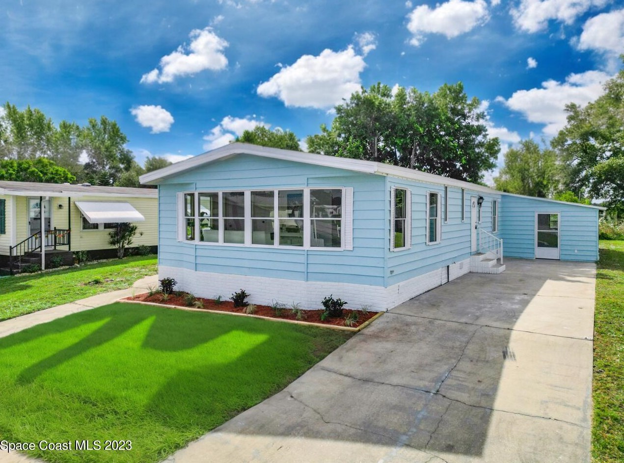 534 Jennifer Cir, Melbourne, FL 32904-5735