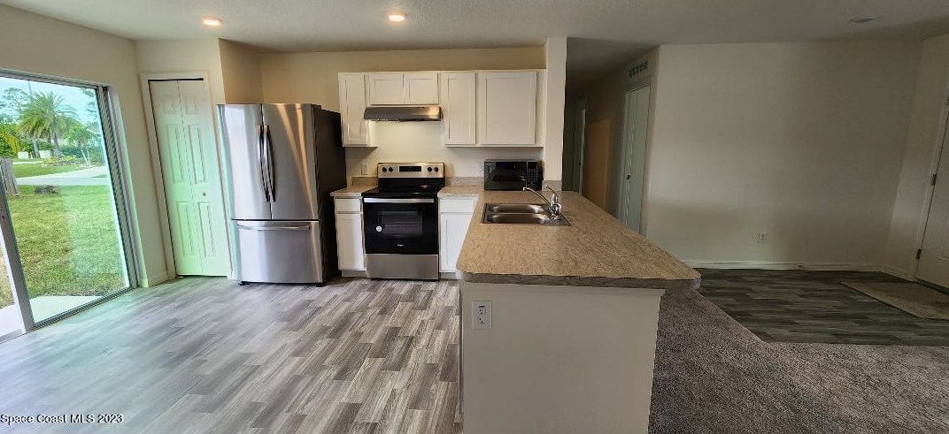 200 San Remo Rd, Melbourne, FL 32908
