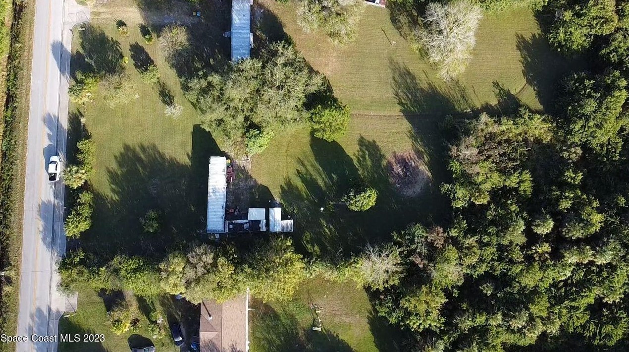 2585 Wiley Ave, Mims, FL 32754