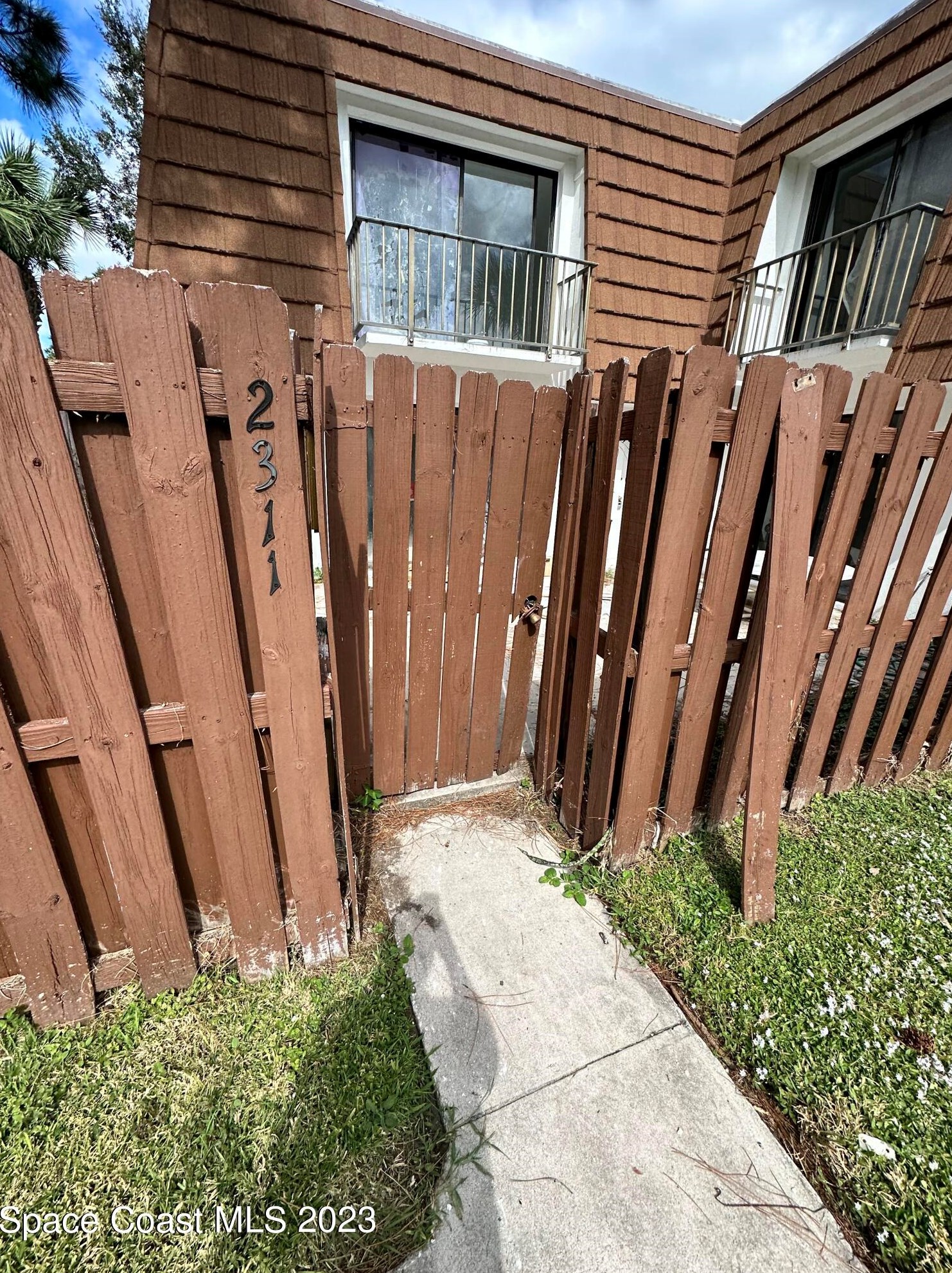 2311 Kaileen Cir, Melbourne, FL 32905-3027