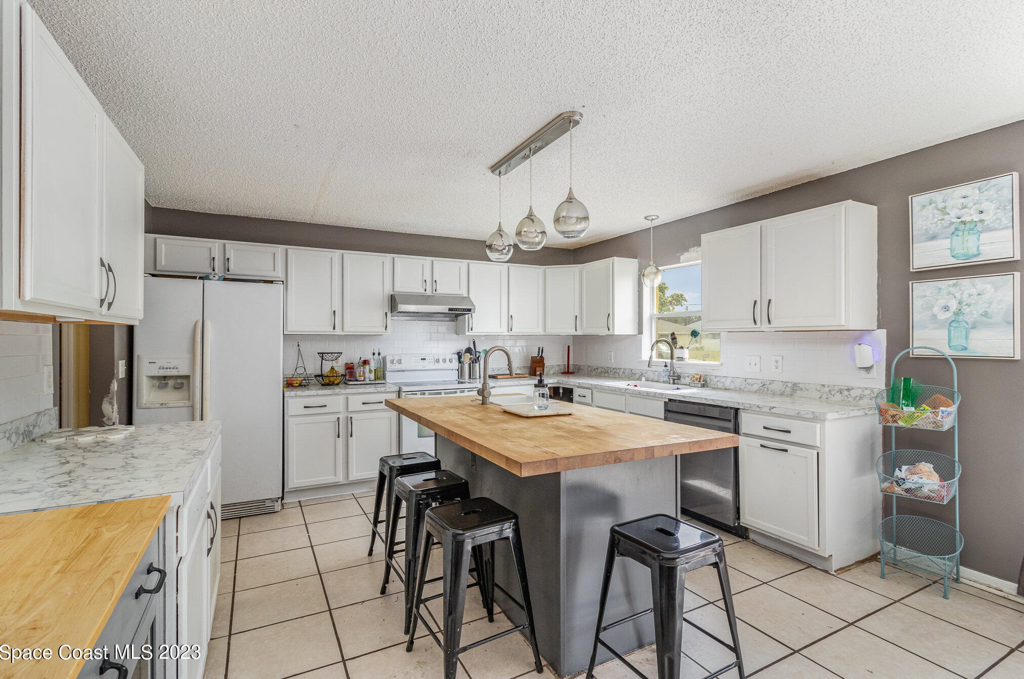 1200 Helliwell St, Melbourne FL  32907-7979 exterior