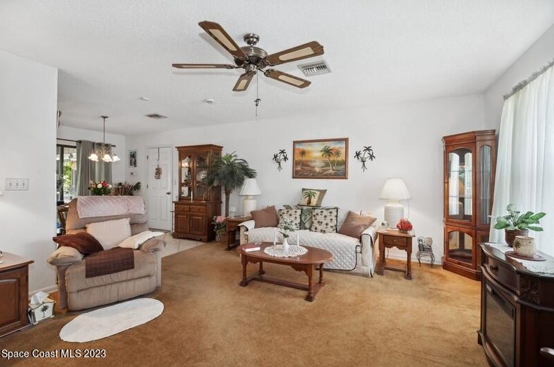 2805 Tishman Rd, Melbourne, FL 32909-8910