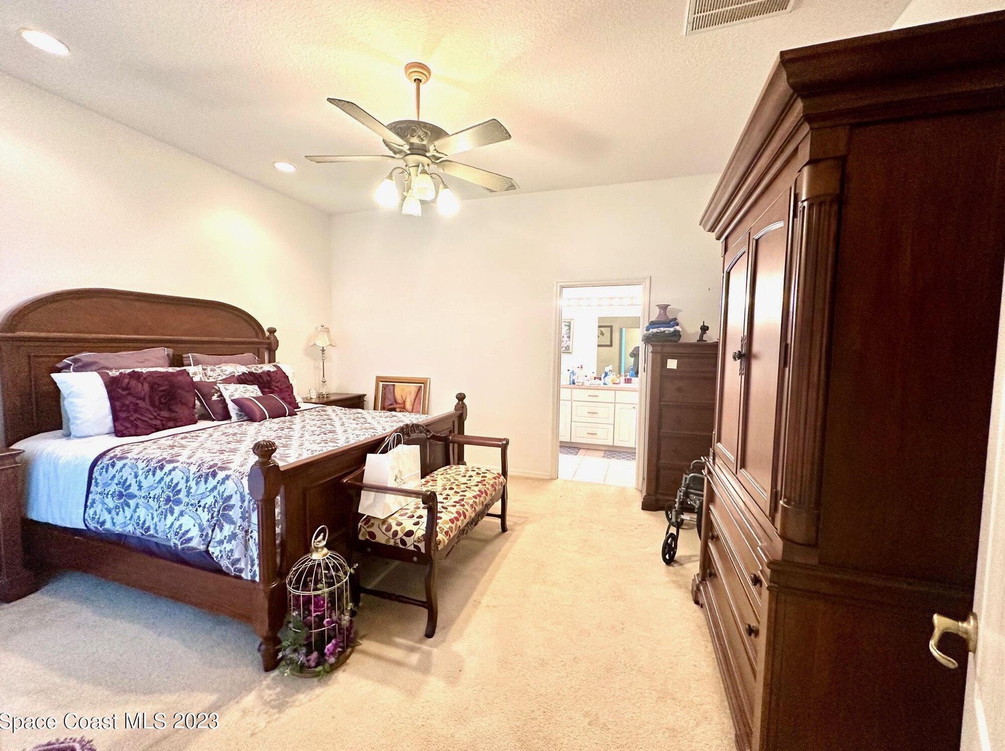 5013 Outlook Dr, Melbourne FL 32940-2338 exterior