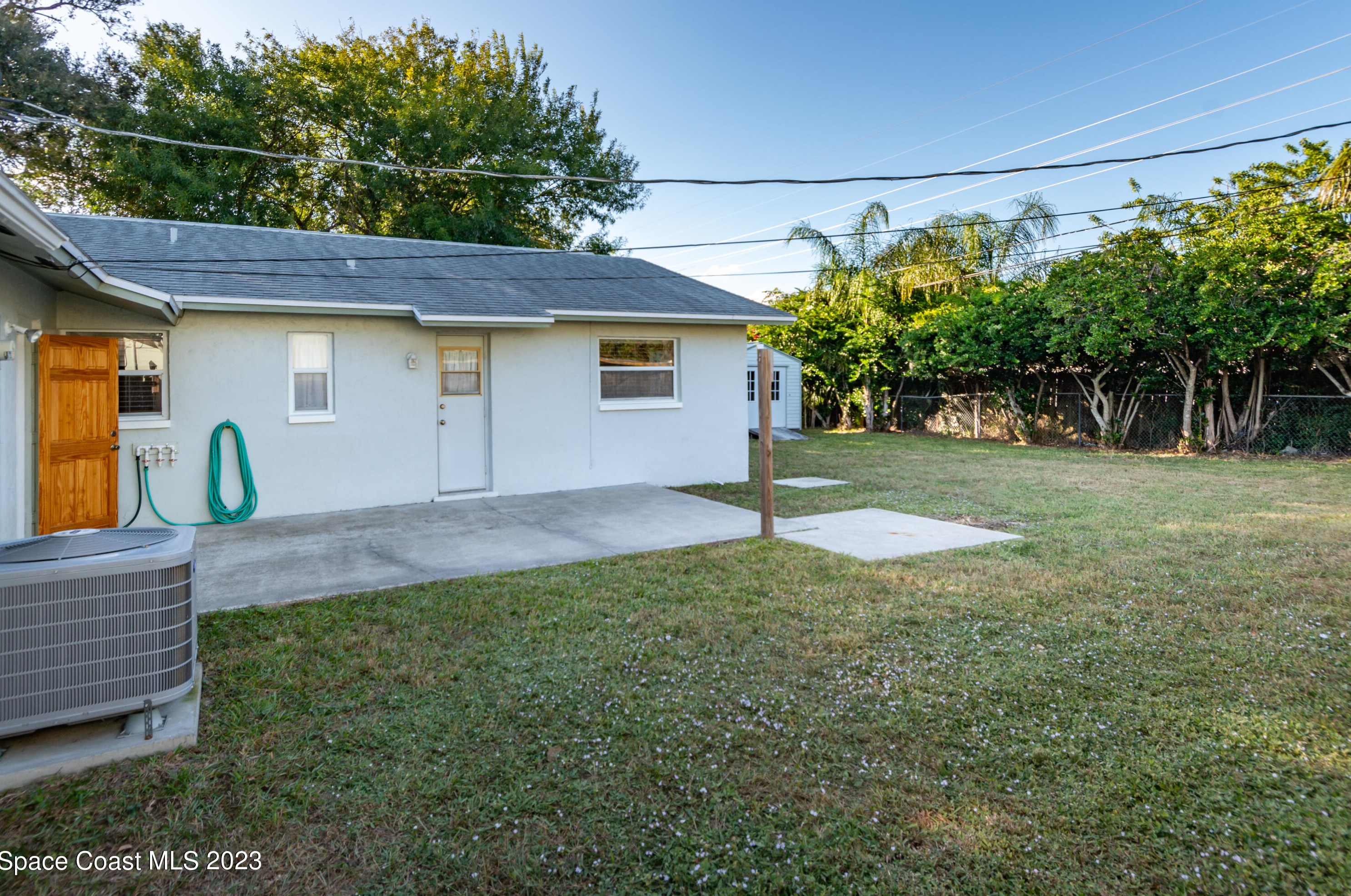 2420 Colony Dr, Melbourne FL  32935-2712 exterior