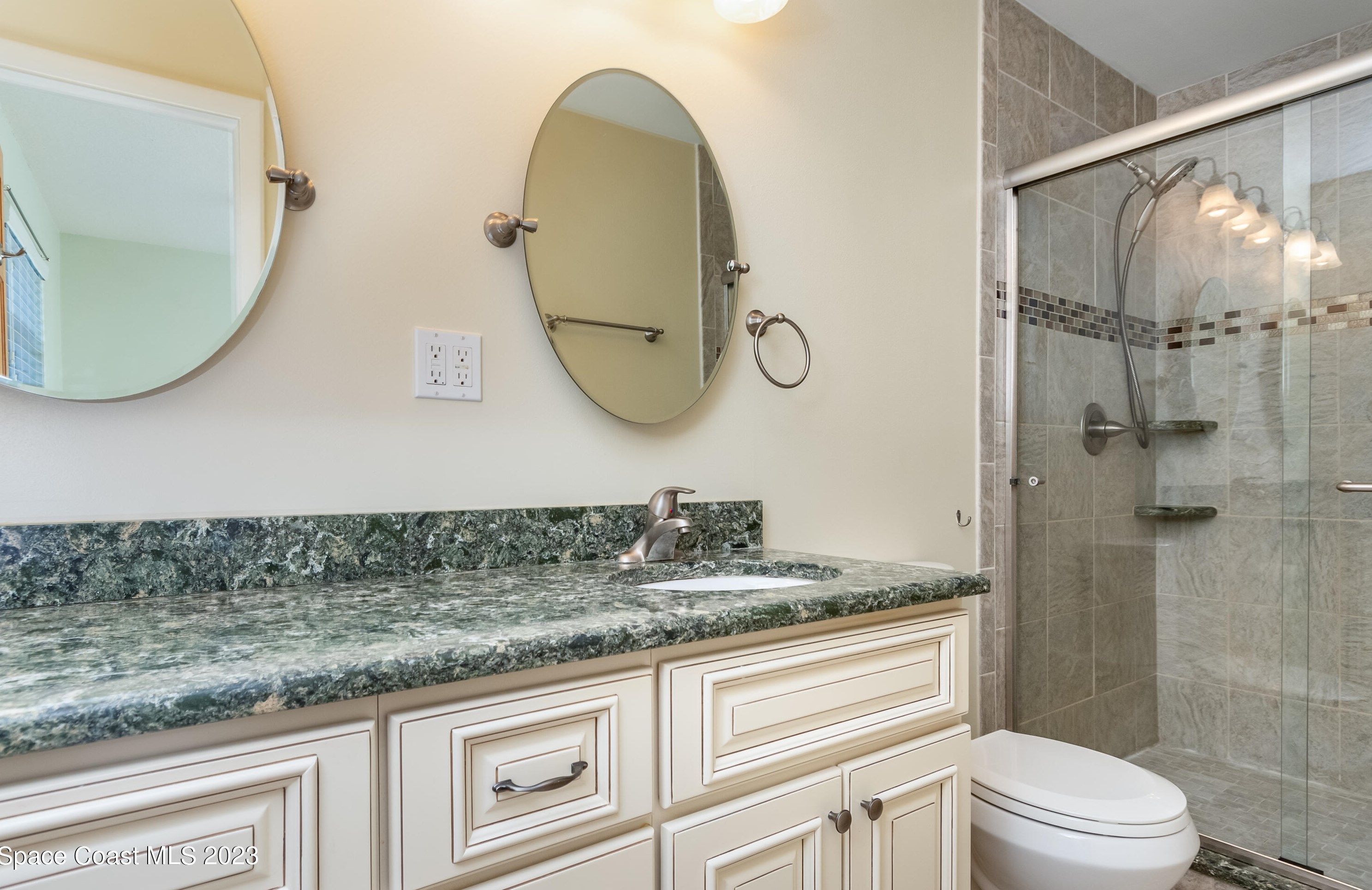 2420 Colony Dr, Melbourne FL  32935-2712 exterior