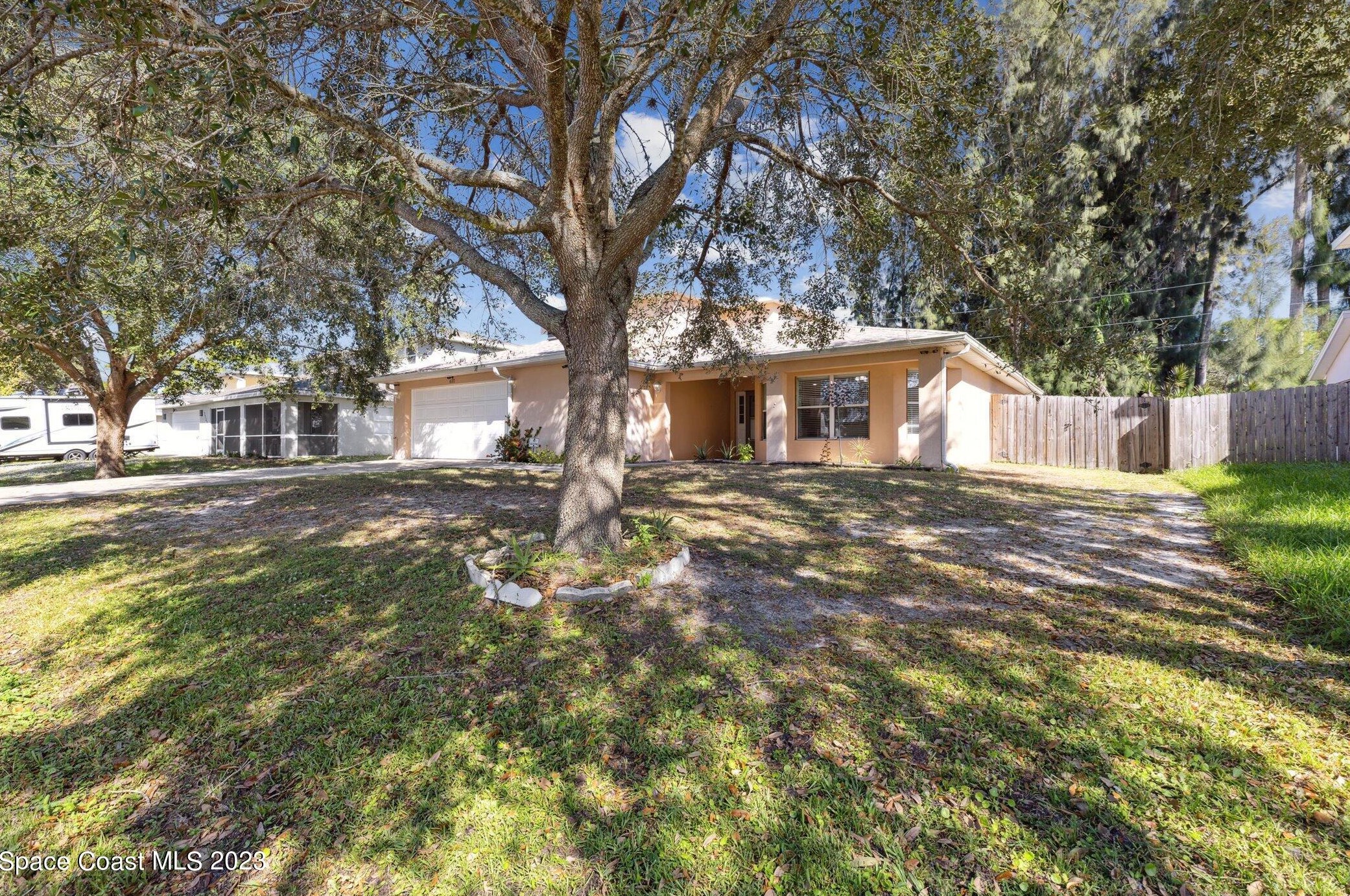 1137 Scyphers St, Melbourne, FL 32905-4937
