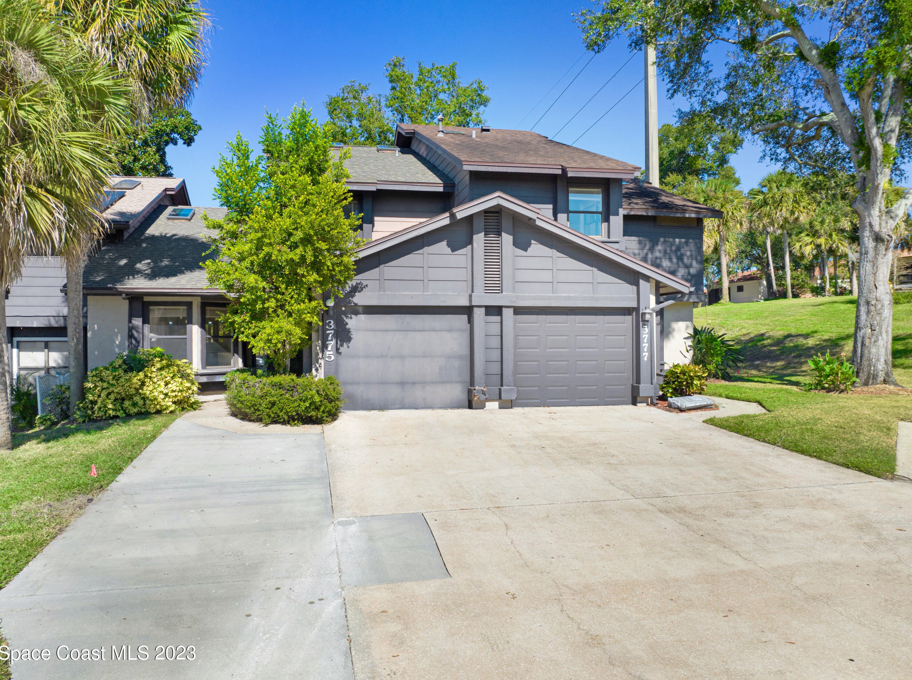 3775 Sawgrass Dr, Titusville, FL 32780