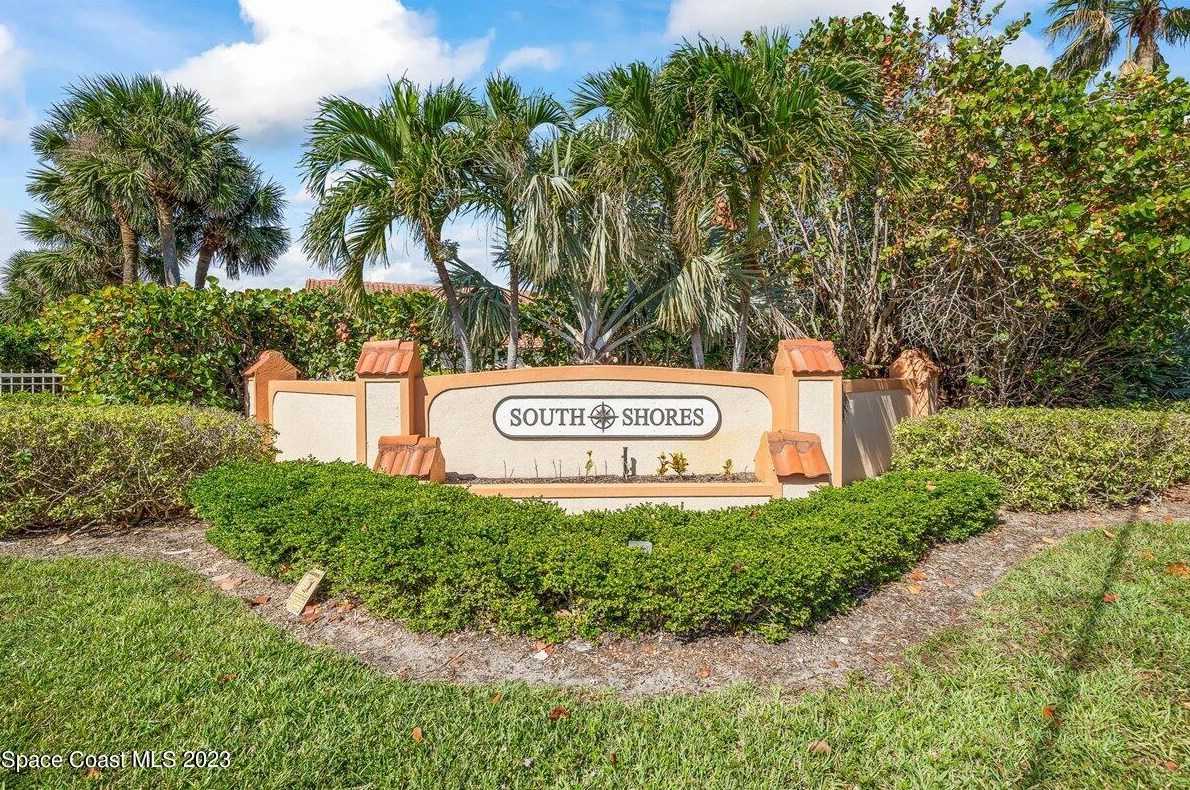 5572 Cord Grass Ln, Melbourne FL  32951-3366 exterior