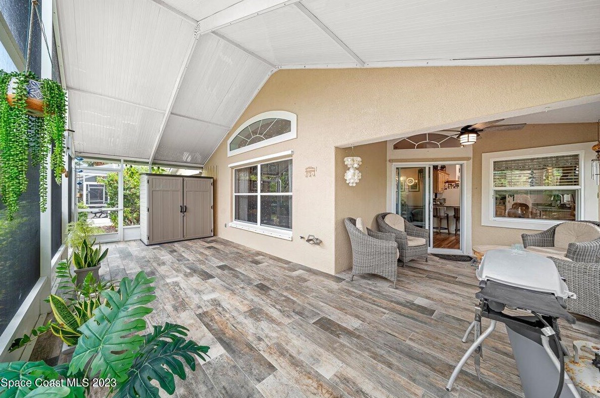 5572 Cord Grass Ln, Melbourne FL  32951-3366 exterior