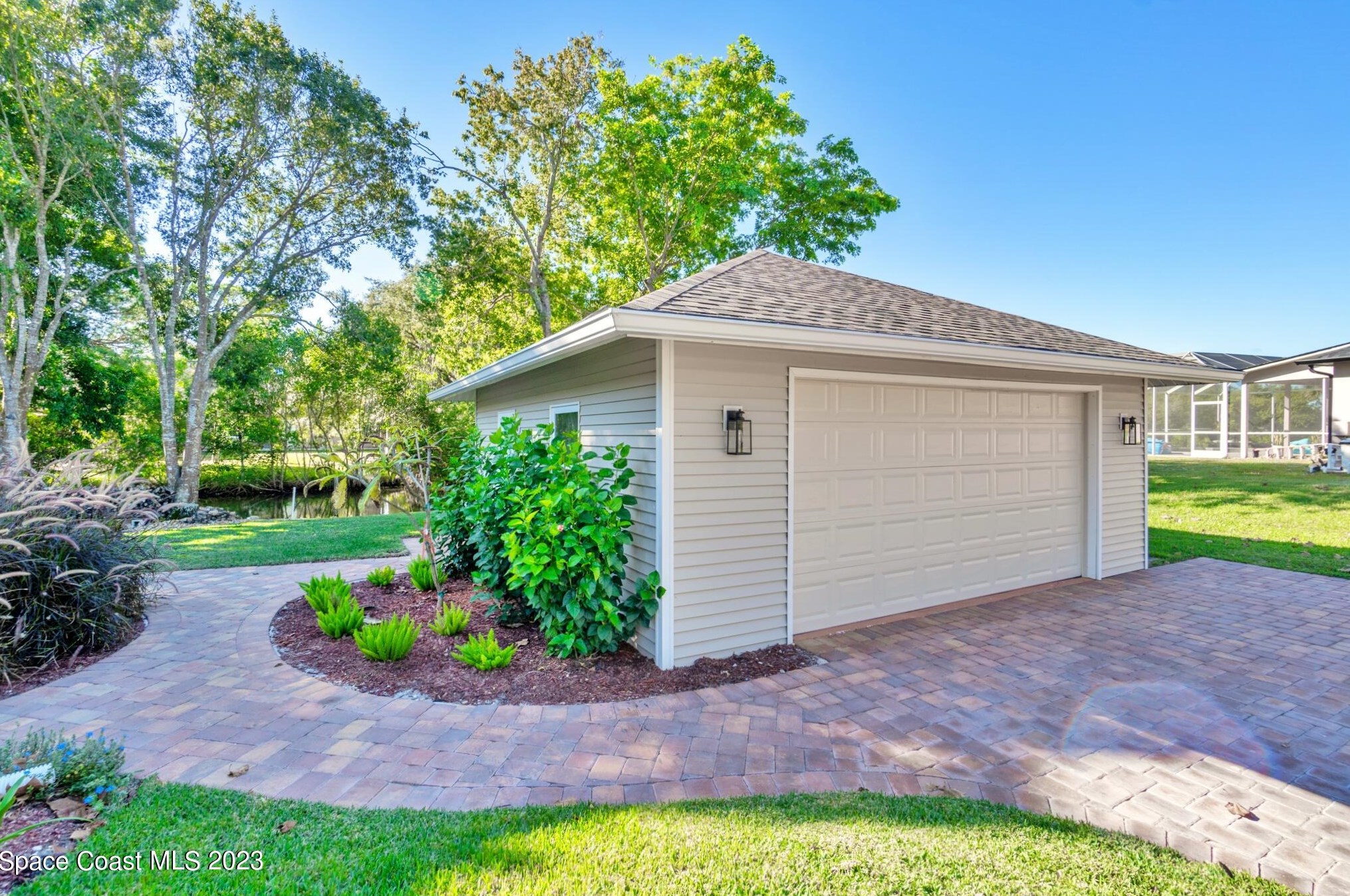 650 Apache Trl, Merritt Island FL  32953-7808 exterior
