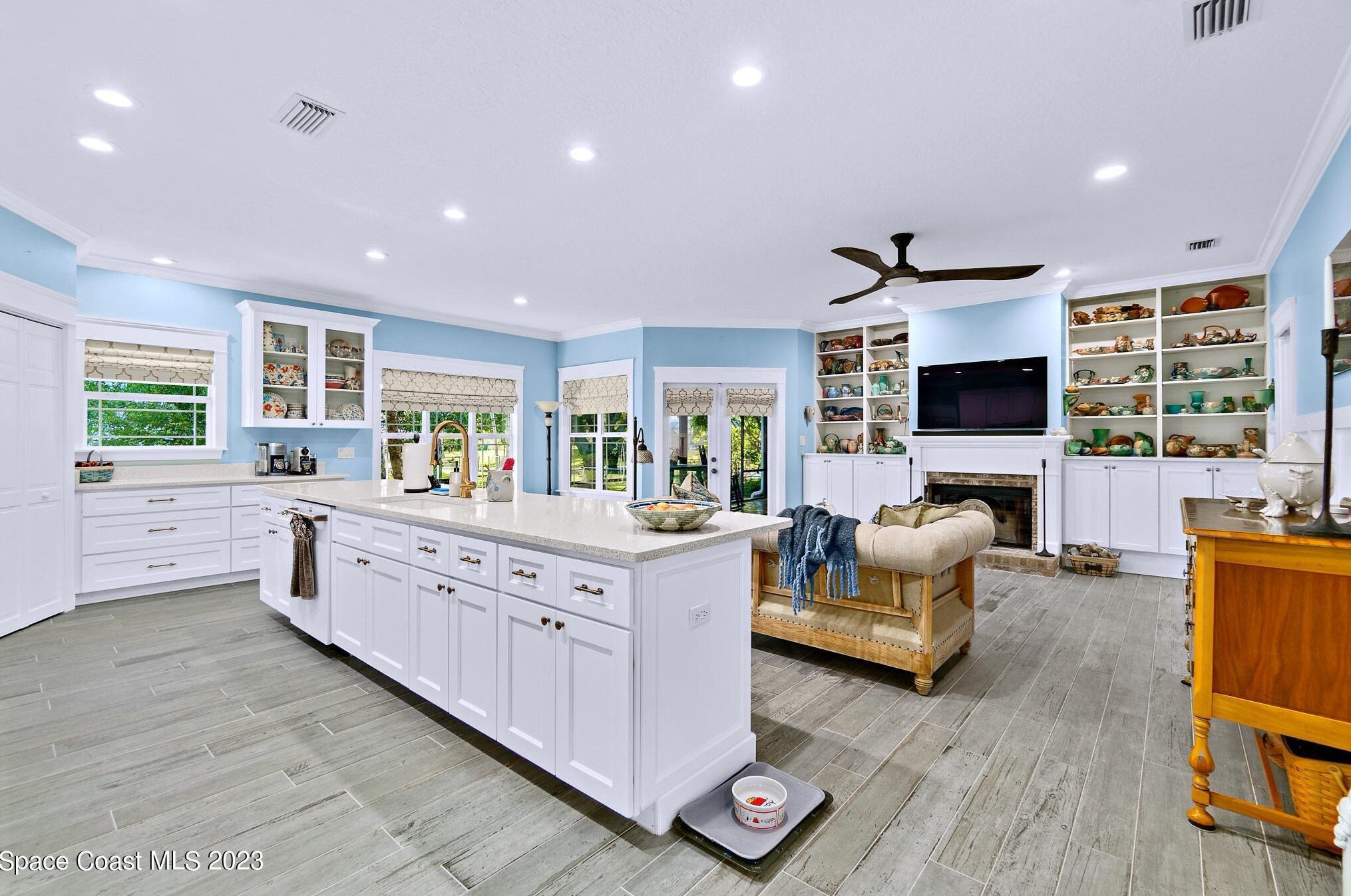 650 Apache Trl, Merritt Island FL  32953-7808 exterior