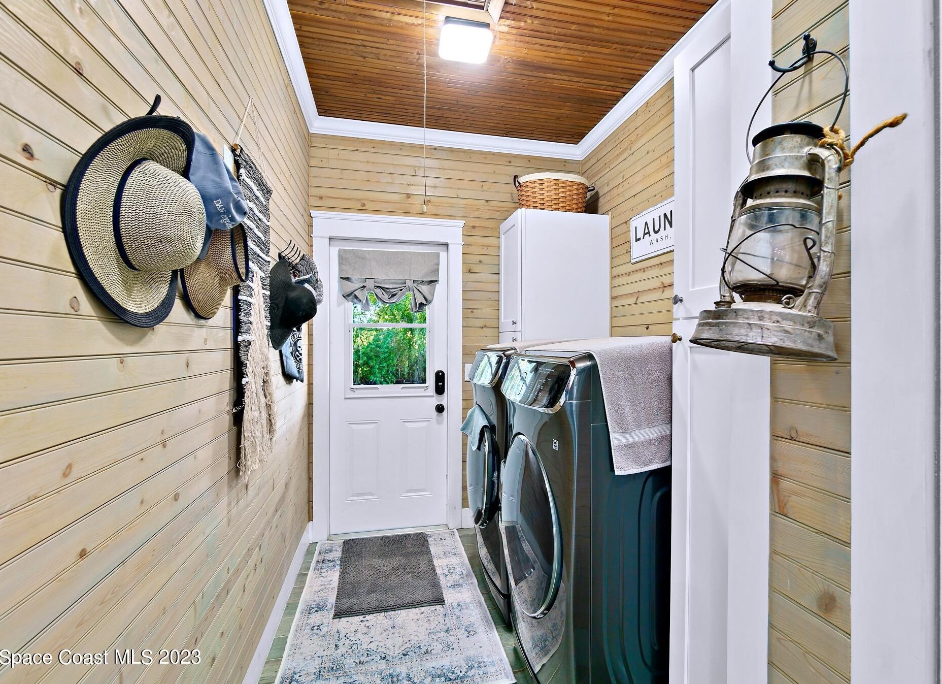 650 Apache Trl, Merritt Island FL  32953-7808 exterior