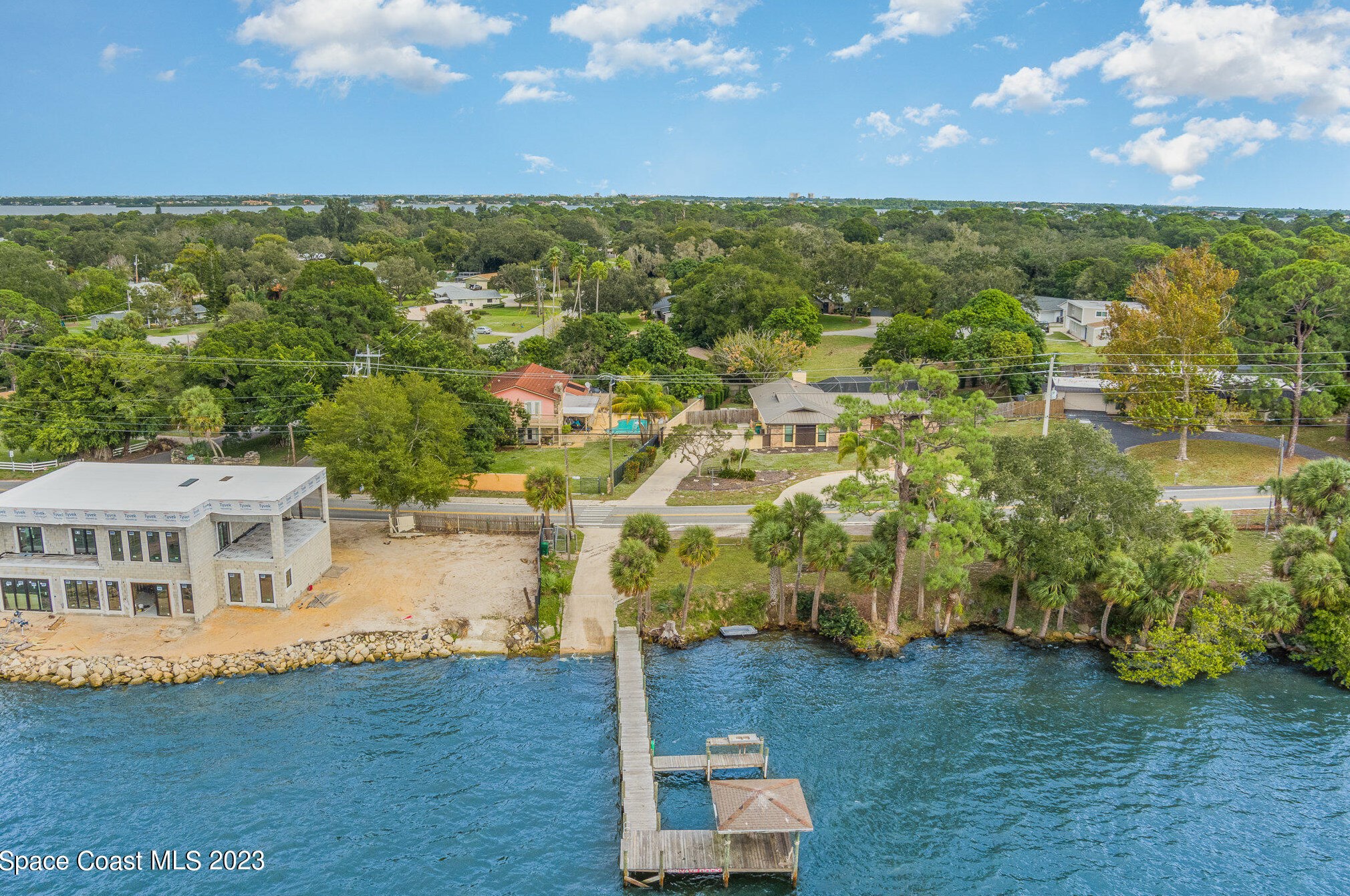 2175 Heron Dr, Merritt Island, FL 32952