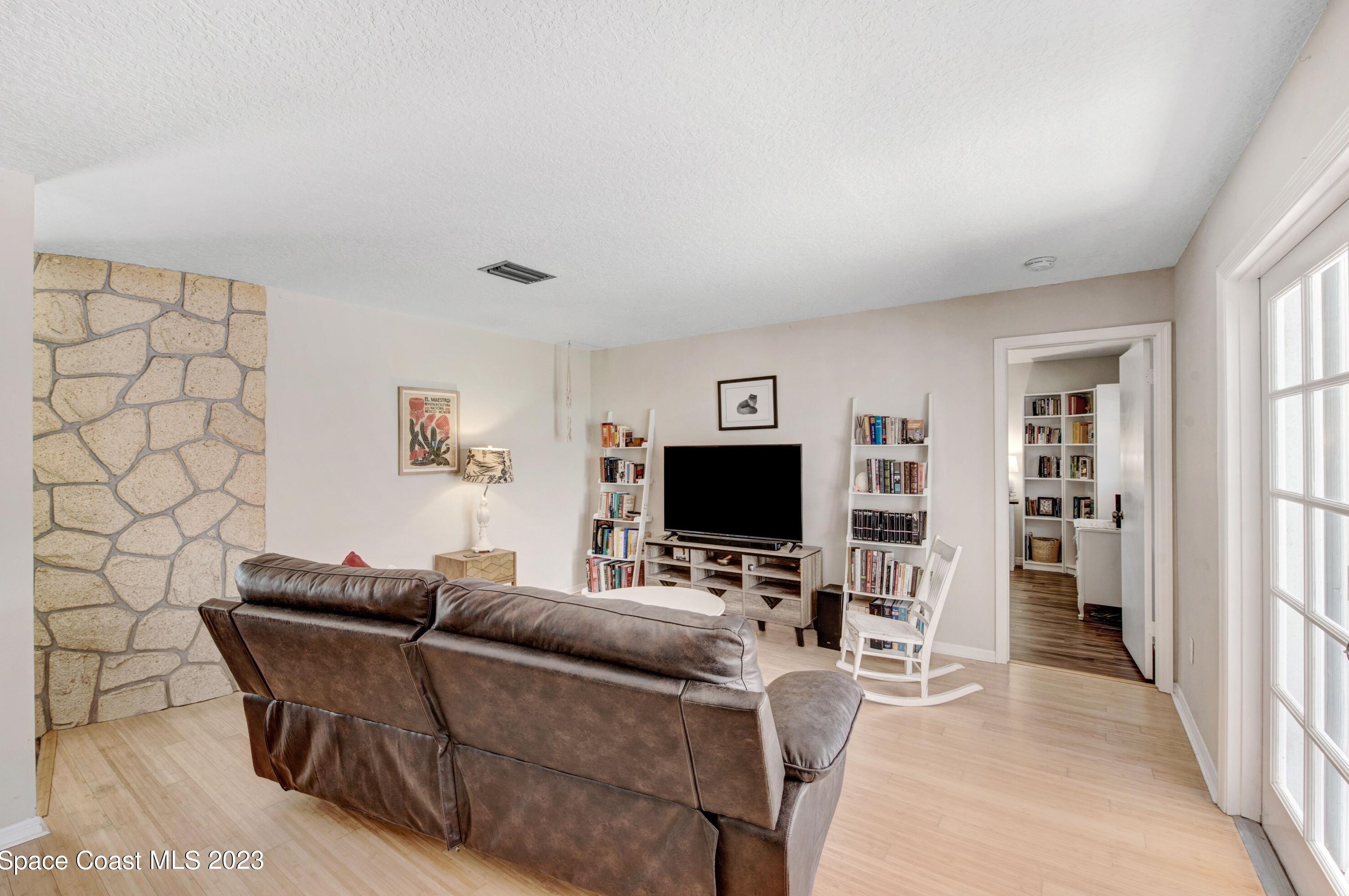 3665 Linnea Rd, Merritt Island FL  32952-6110 exterior