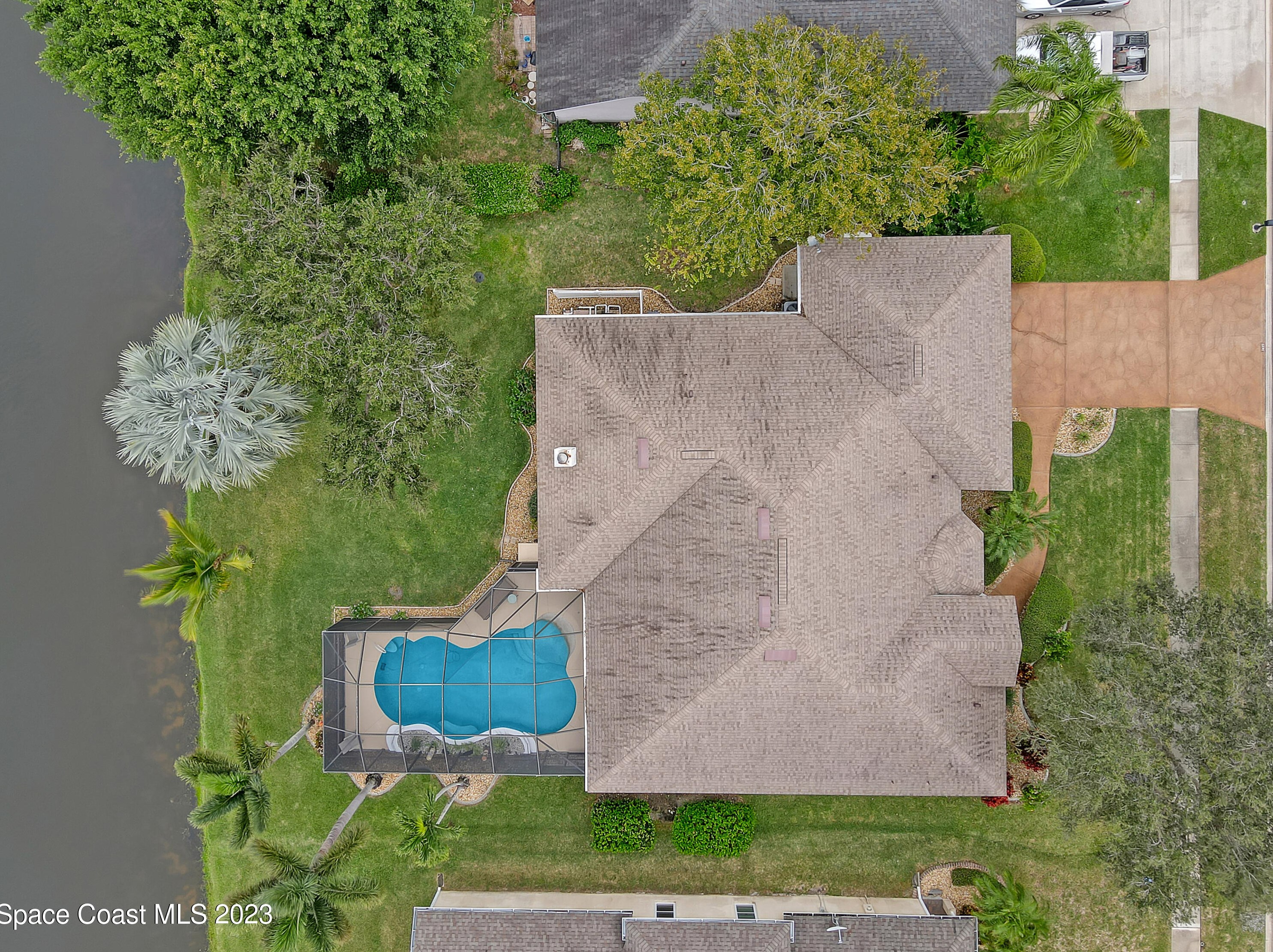 3695 Savannahs Trl, Merritt Island FL  32953-8630 exterior