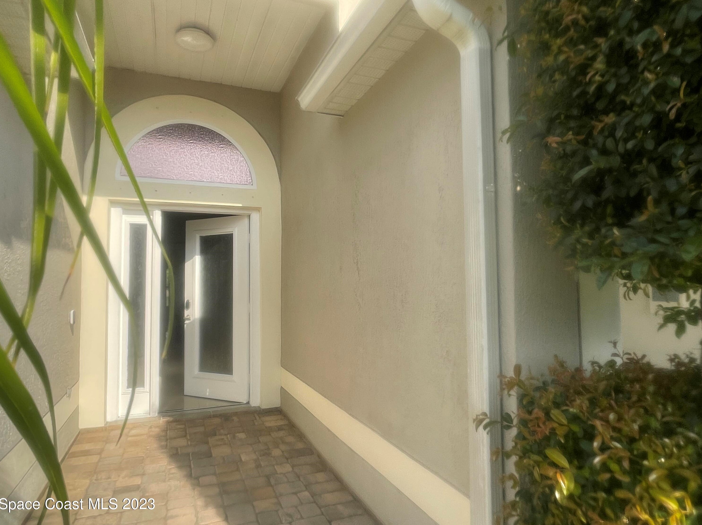 2502 Reflections Pl, Melbourne, FL 32904-6673