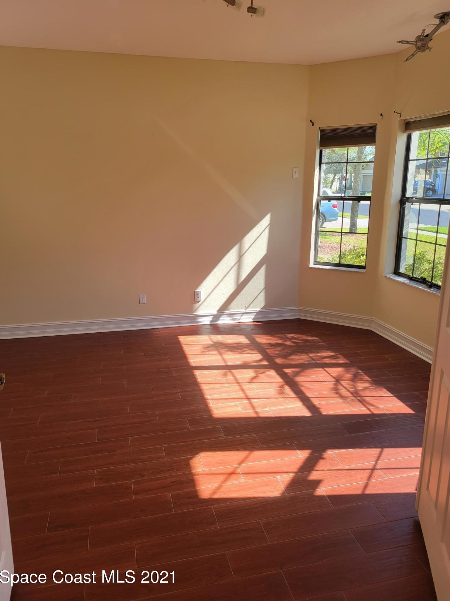 1163 Hailey St, Melbourne, FL 32904