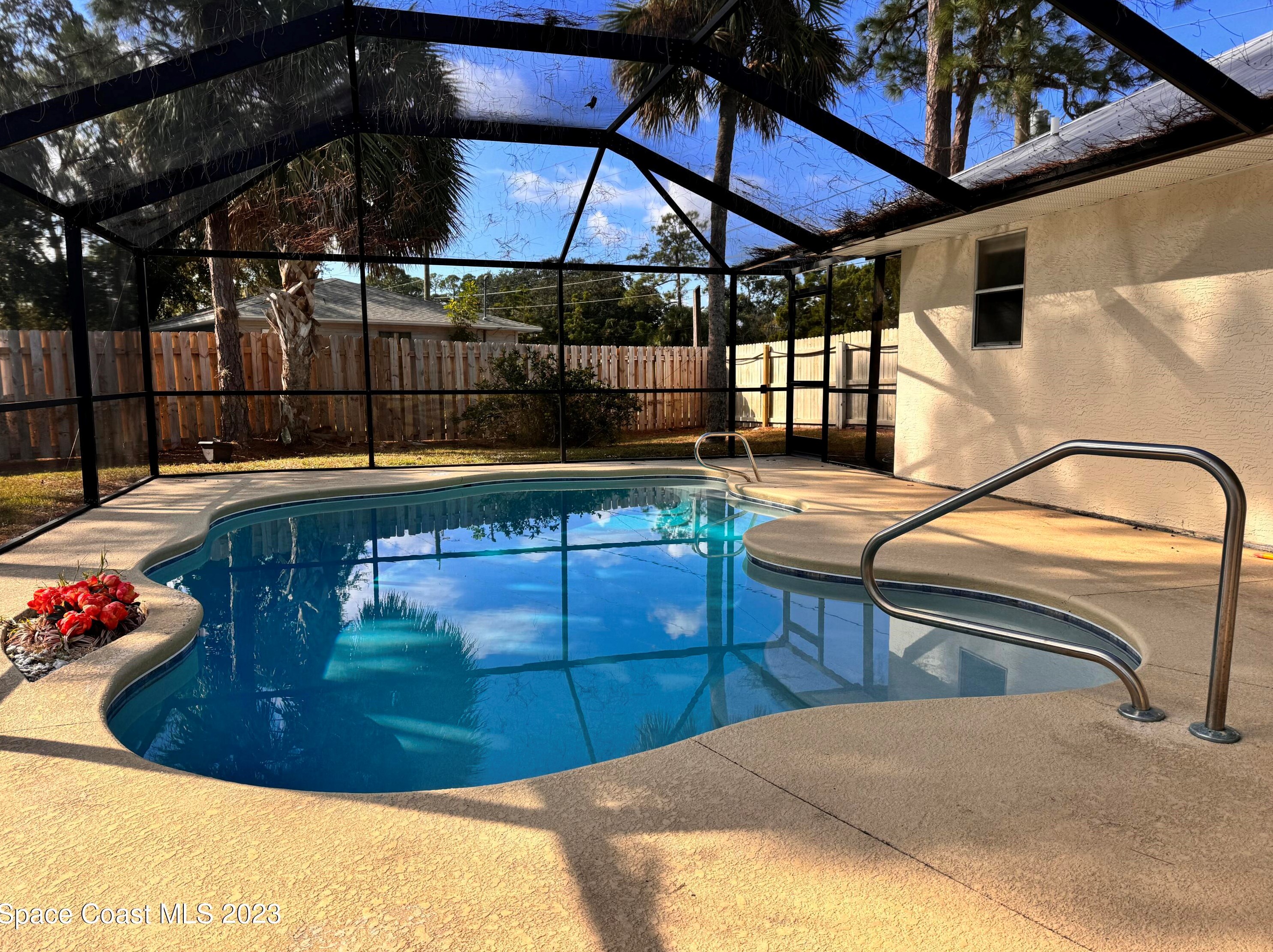 7045 Grissom Pkwy, Cocoa, FL 32927