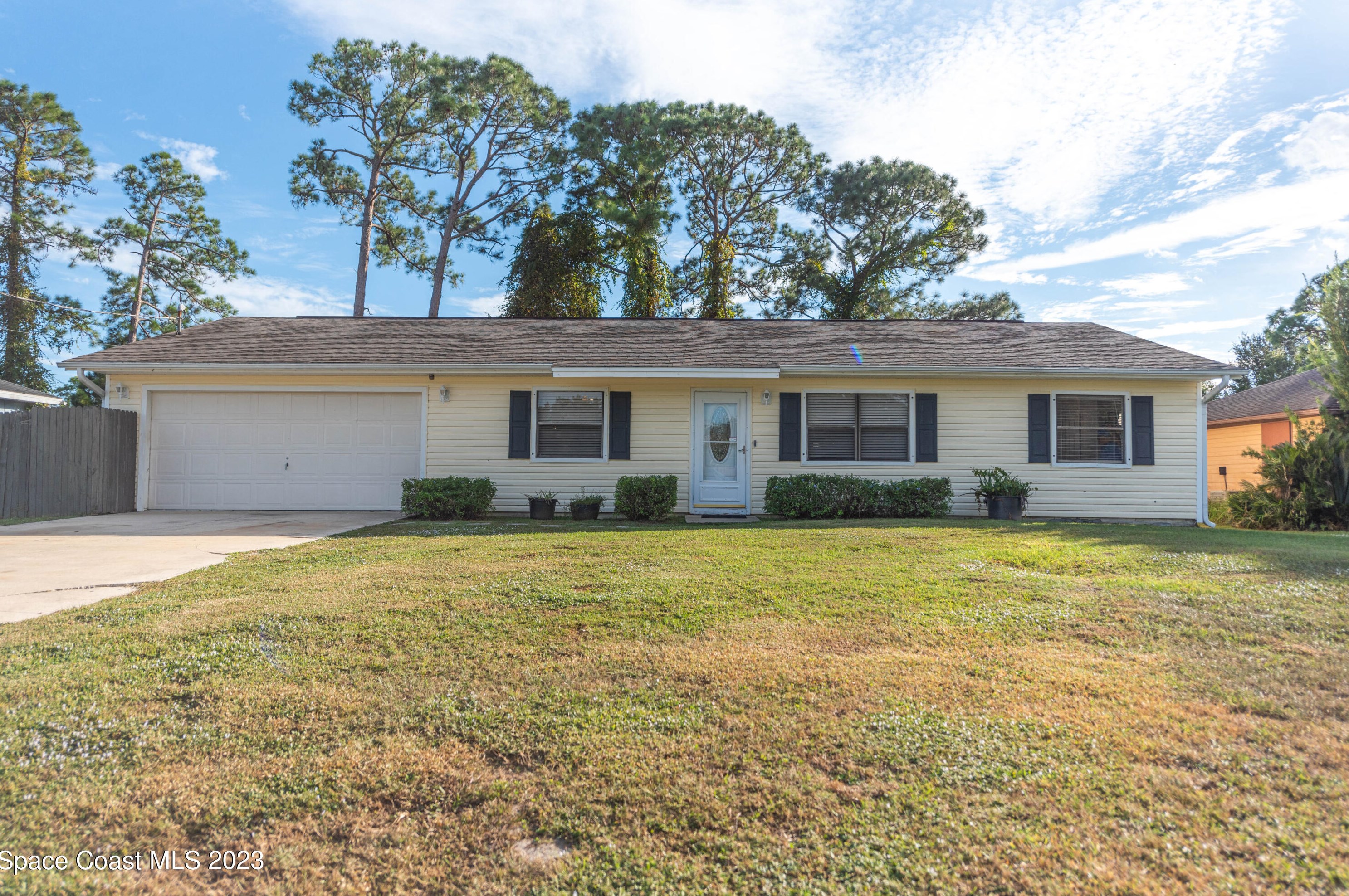 4929 Bridge Rd, Cocoa, FL 32927