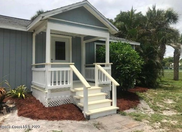9420 Central Ave, Sebastian, FL 32976