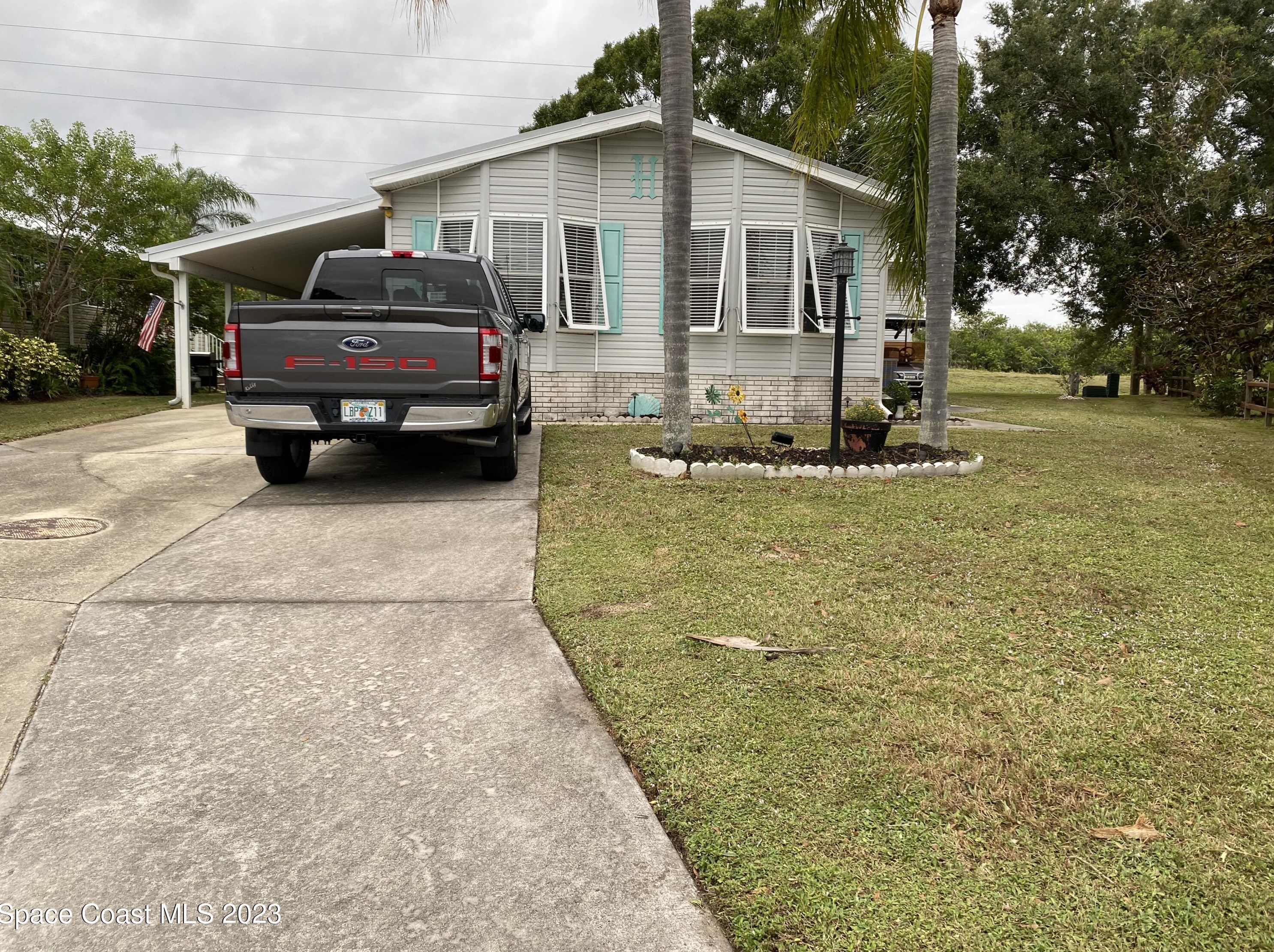 1125 Wren Cir, Sebastian, FL 32976