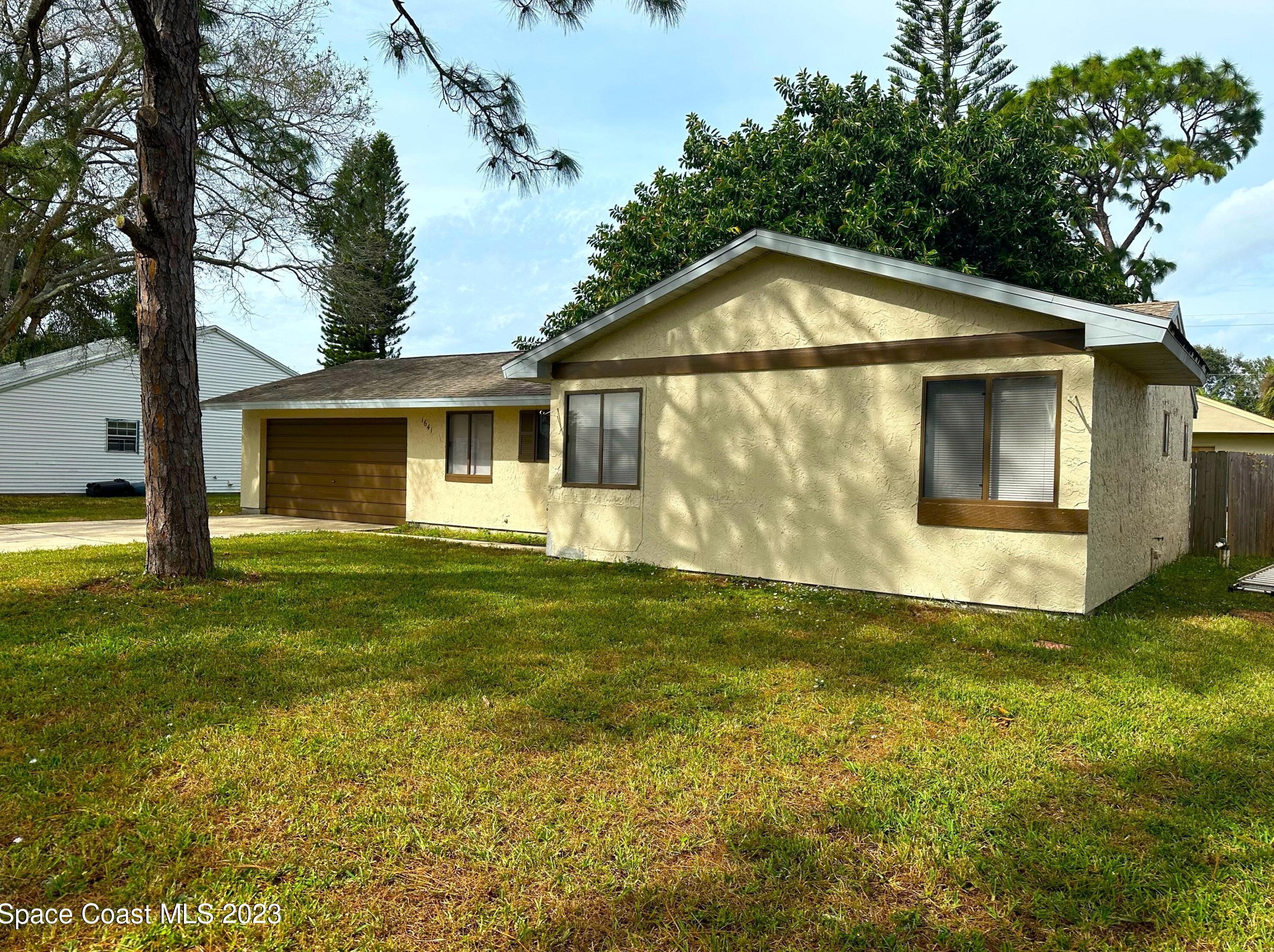 1641 Arcot Cir, Melbourne, FL 32905-5036
