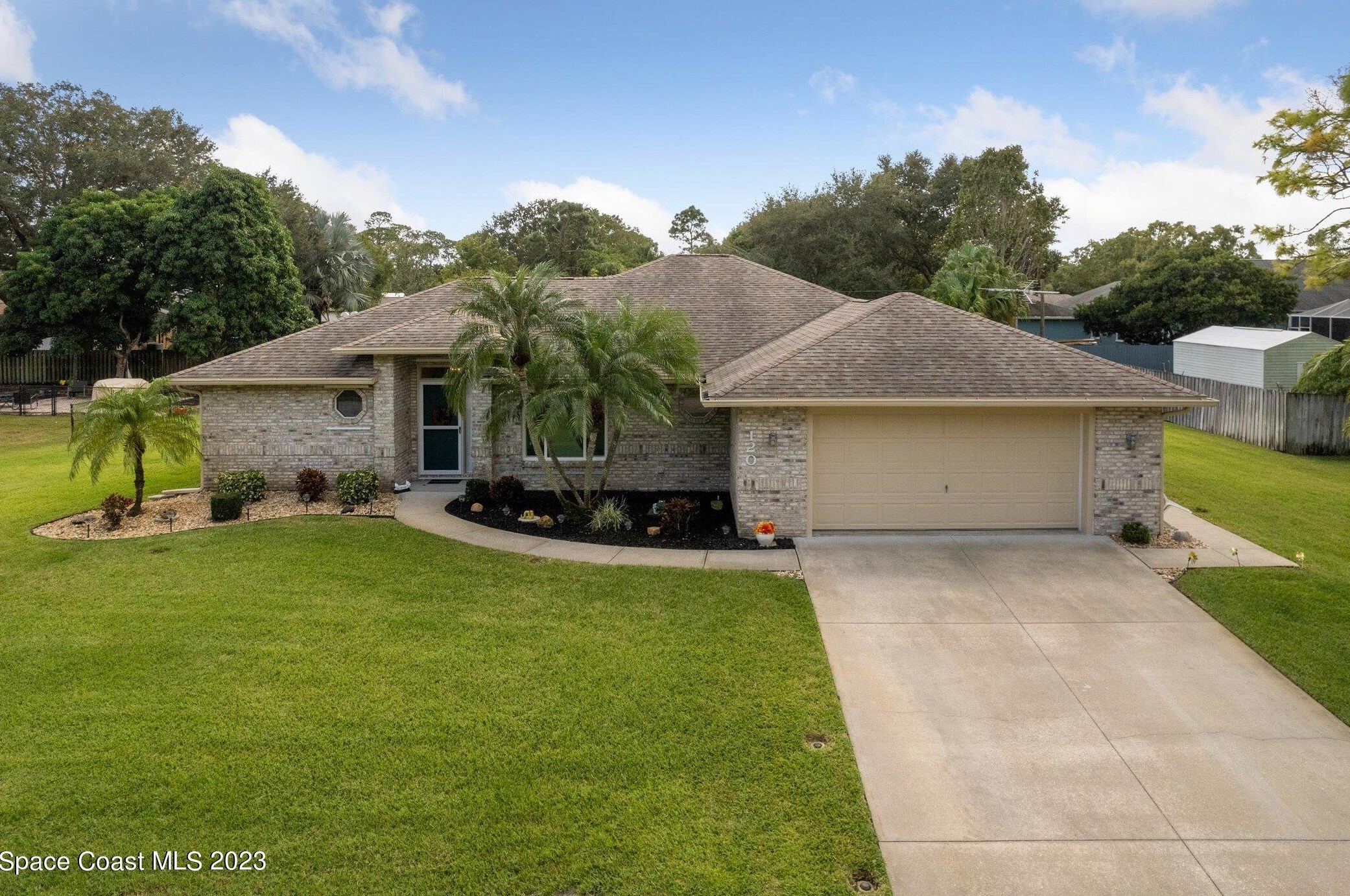 120 Nesbitt St, Melbourne, FL 32907-1531