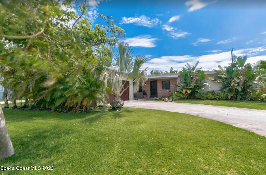 106 Dorothy Ln, Melbourne, FL 32937-2716