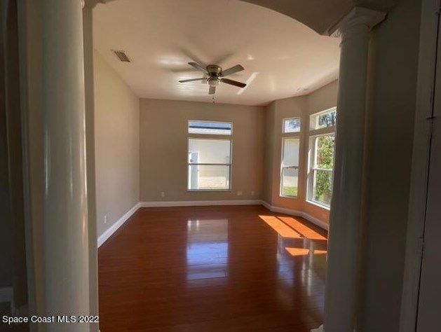 1070 Hollister Dr, Melbourne, FL 32904