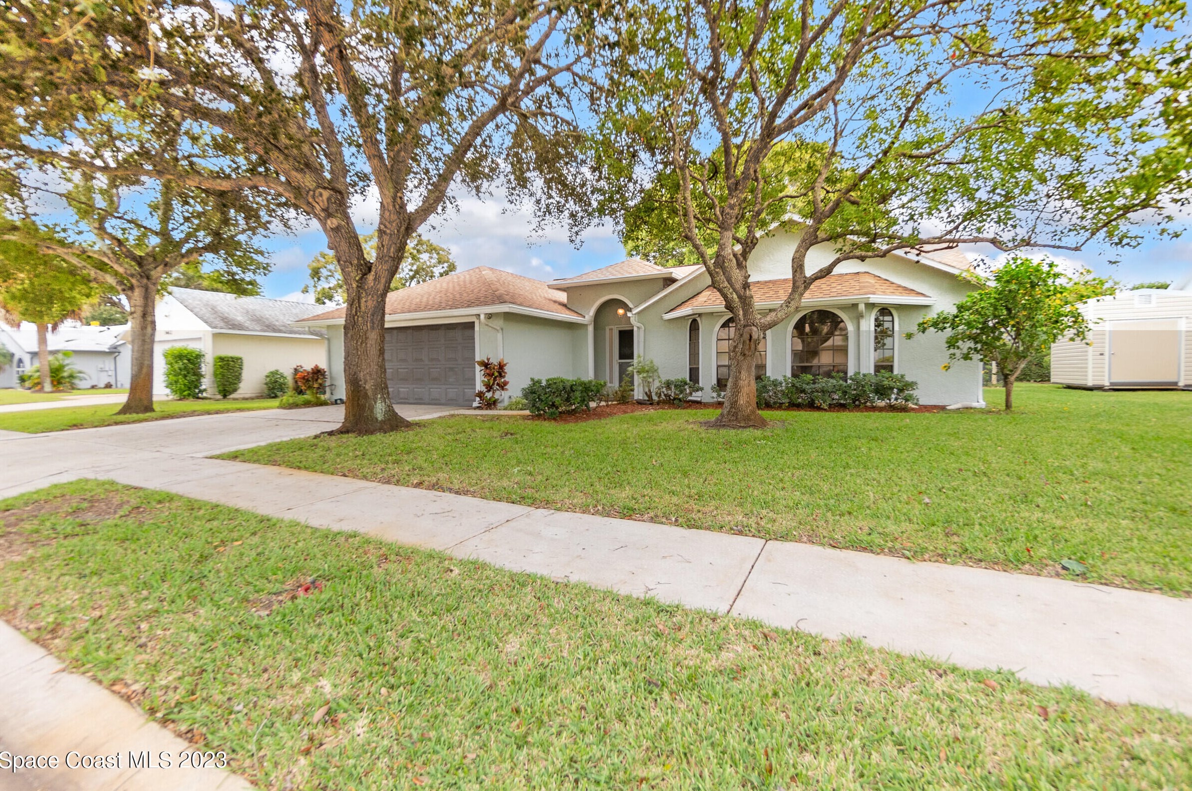 3394 Areca Palm Ave, Melbourne, FL 32901-8115