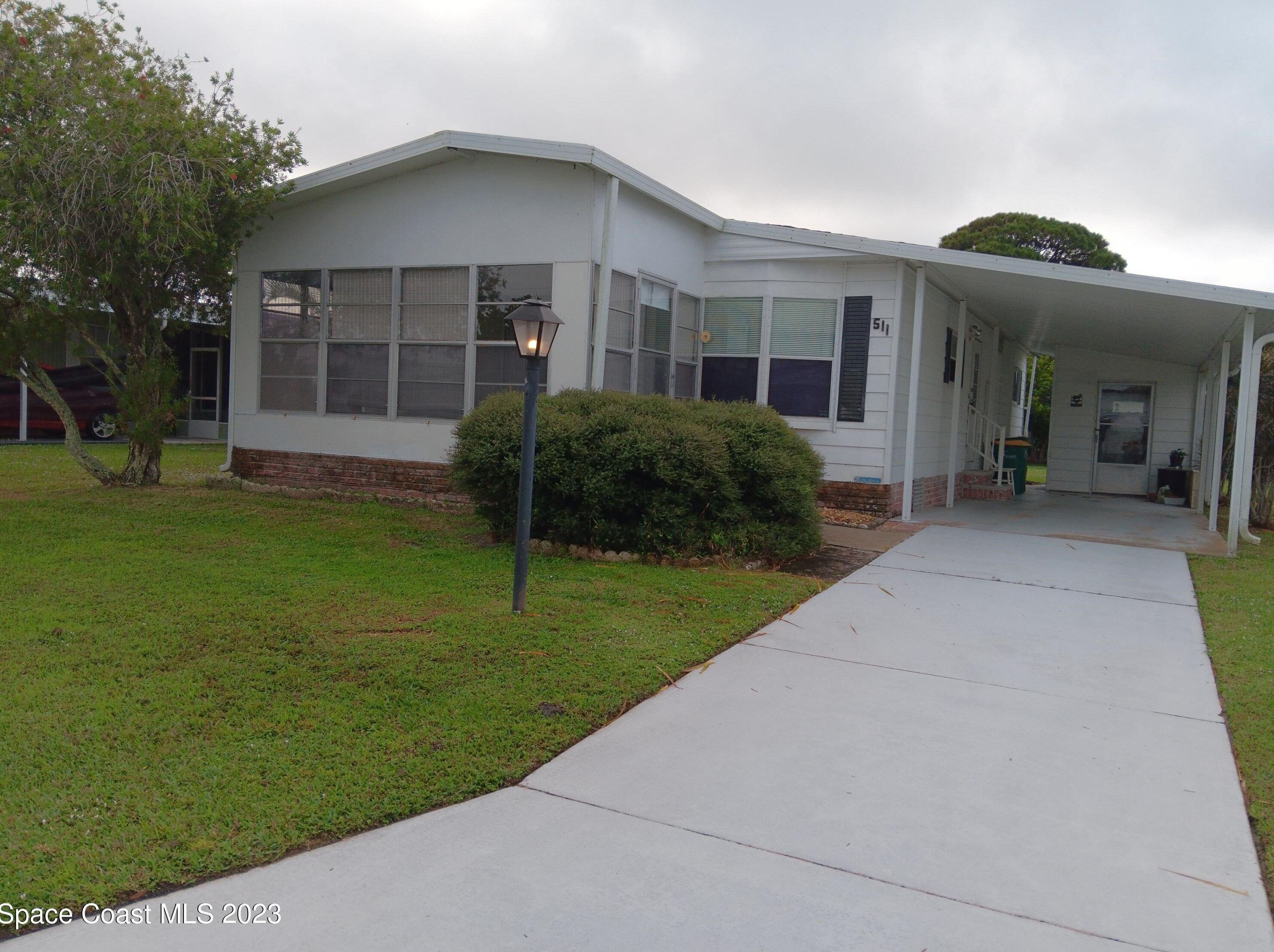 511 Puffin Dr, Sebastian, FL 32976