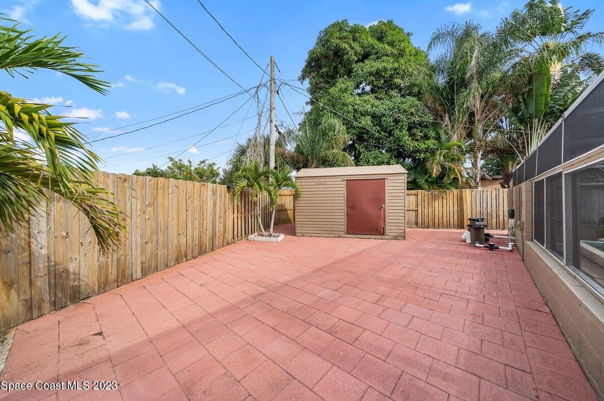 502 Kennwood Ave, Merritt Island FL 32952-3784 exterior