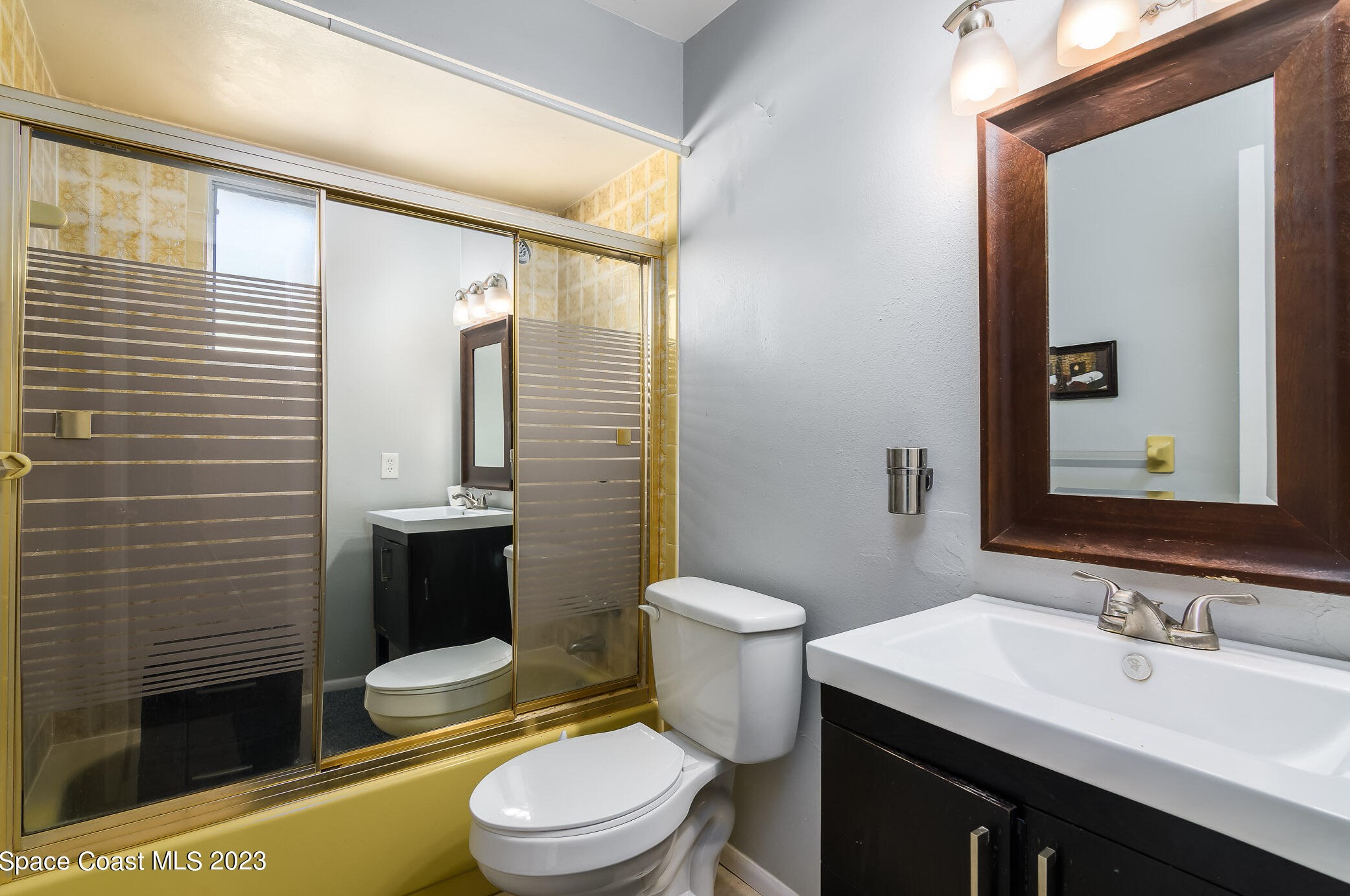 1310 Martin Blvd, Merritt Island FL  32952-5512 exterior