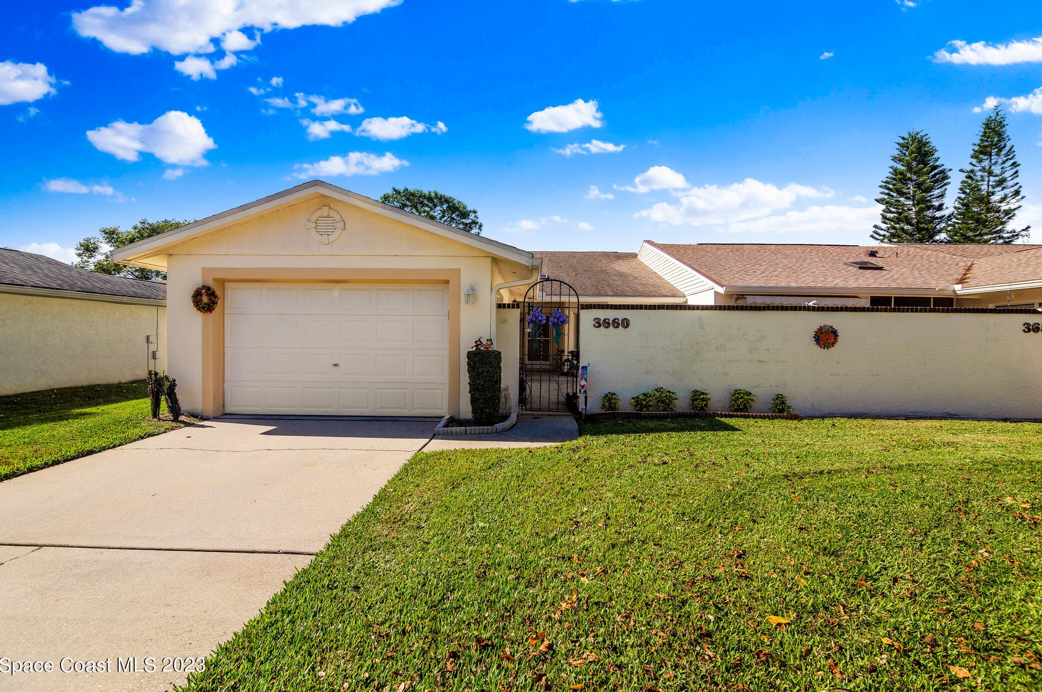 3660 Sawgrass Dr, Titusville, FL 32780